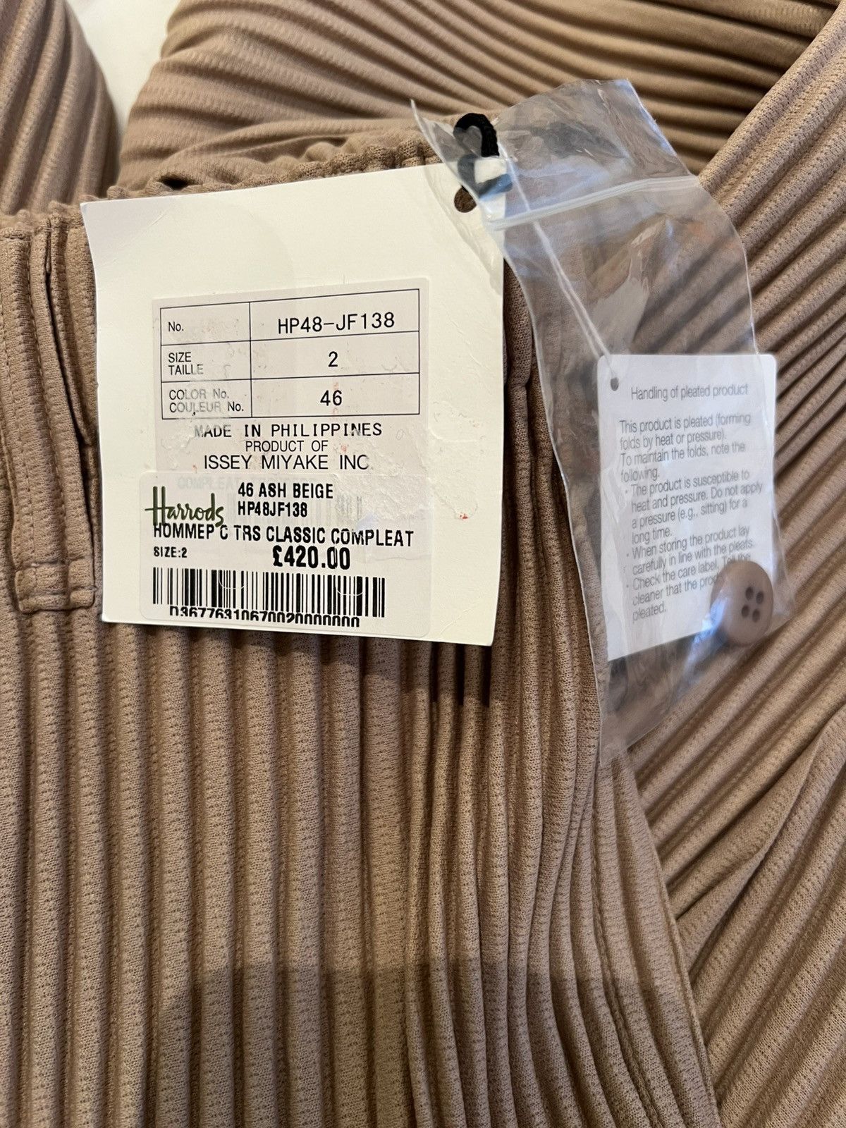 Pleats Please Issey Miyake HOMME PLISSÉ ISSEY MIYAKE Trousers Beige Size 2 Medium Size US 31 - 9 Thumbnail