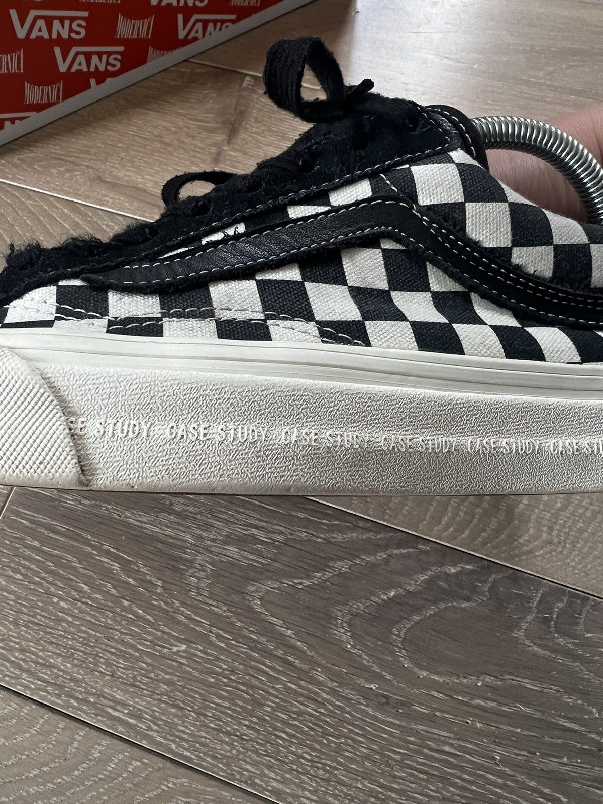 Vans Vans x modernica checker Size US 8 / EU 41 - 4 Thumbnail