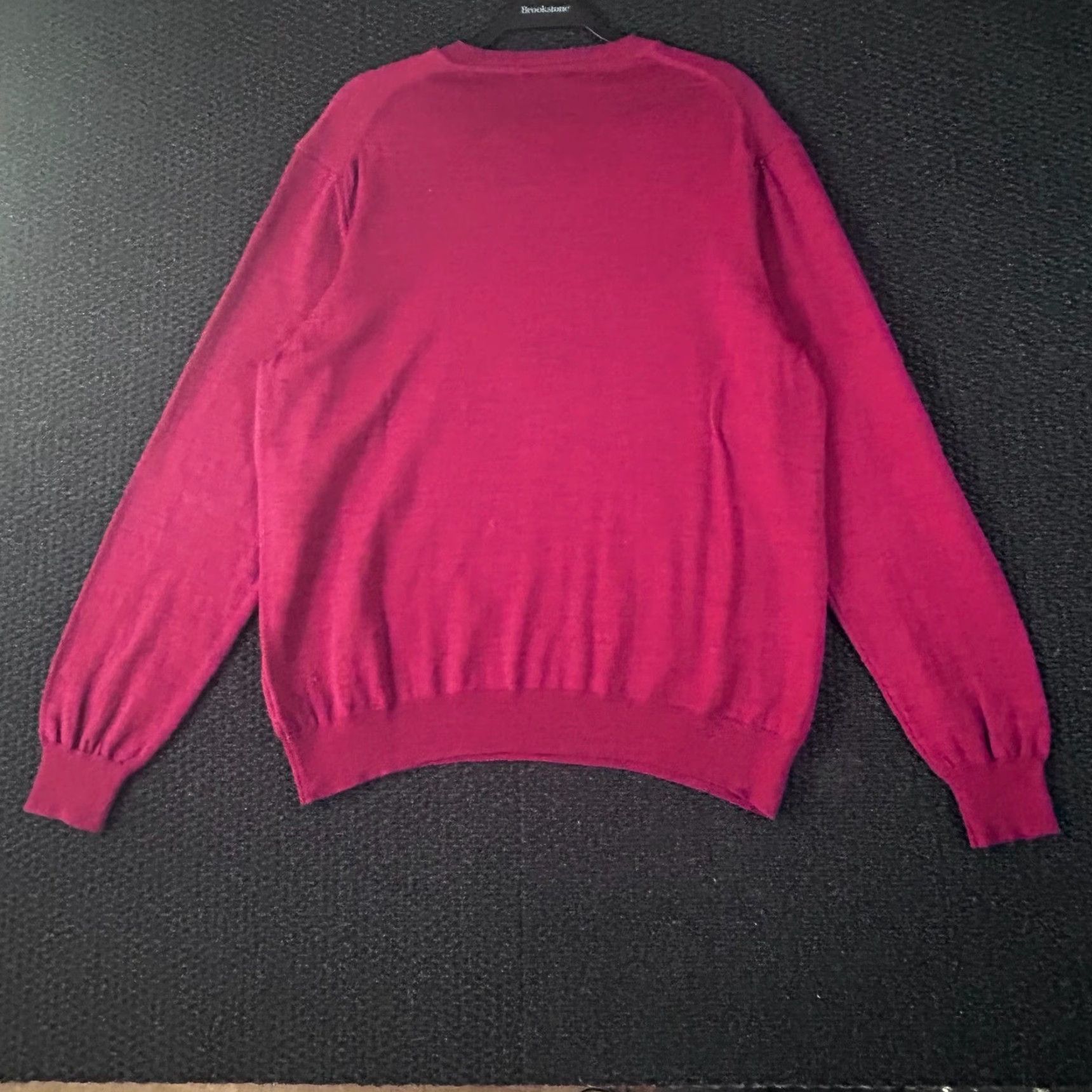 Vintage VINTAGE Black Brown 1826 V-Neck Sweater Mens L Burgundy 100% Merino Wool Made in Italy Knit Pullover Long Sleeve Ribbed Cuffs & Hem Hand Wash Only Size US L / EU 52-54 / 3 - 3 Thumbnail