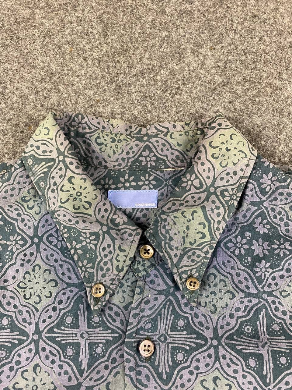 Other vintage goodenough paisley design shirt Size US XL / EU 56 / 4 - 6 Thumbnail