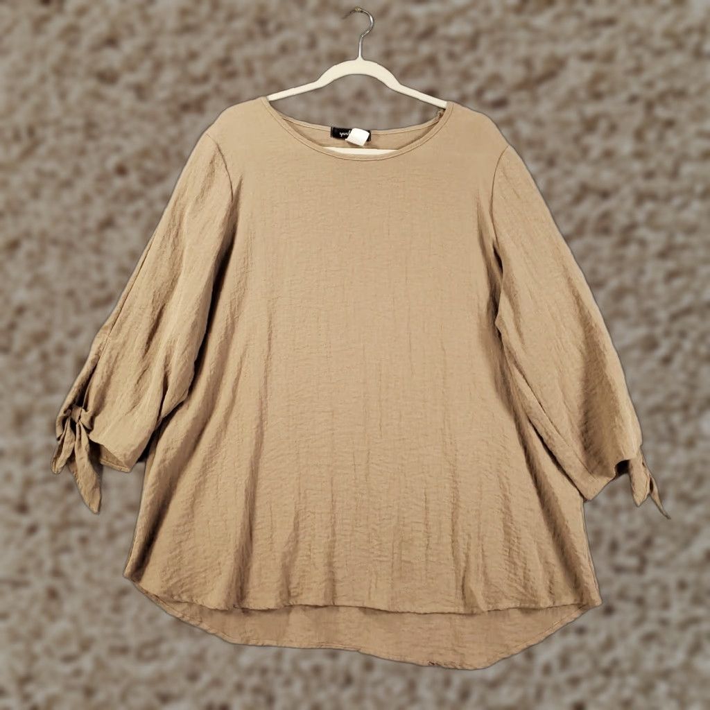 Vintage Yushi Blouse Tunic Womens XL Beige Lightweight 3/4 Sleeve Round Neck Nylon Rayon Bohemian Classic Casual Shirt Blouse USA Size XL / US 12-14 / IT 48-50 - 1 Thumbnail