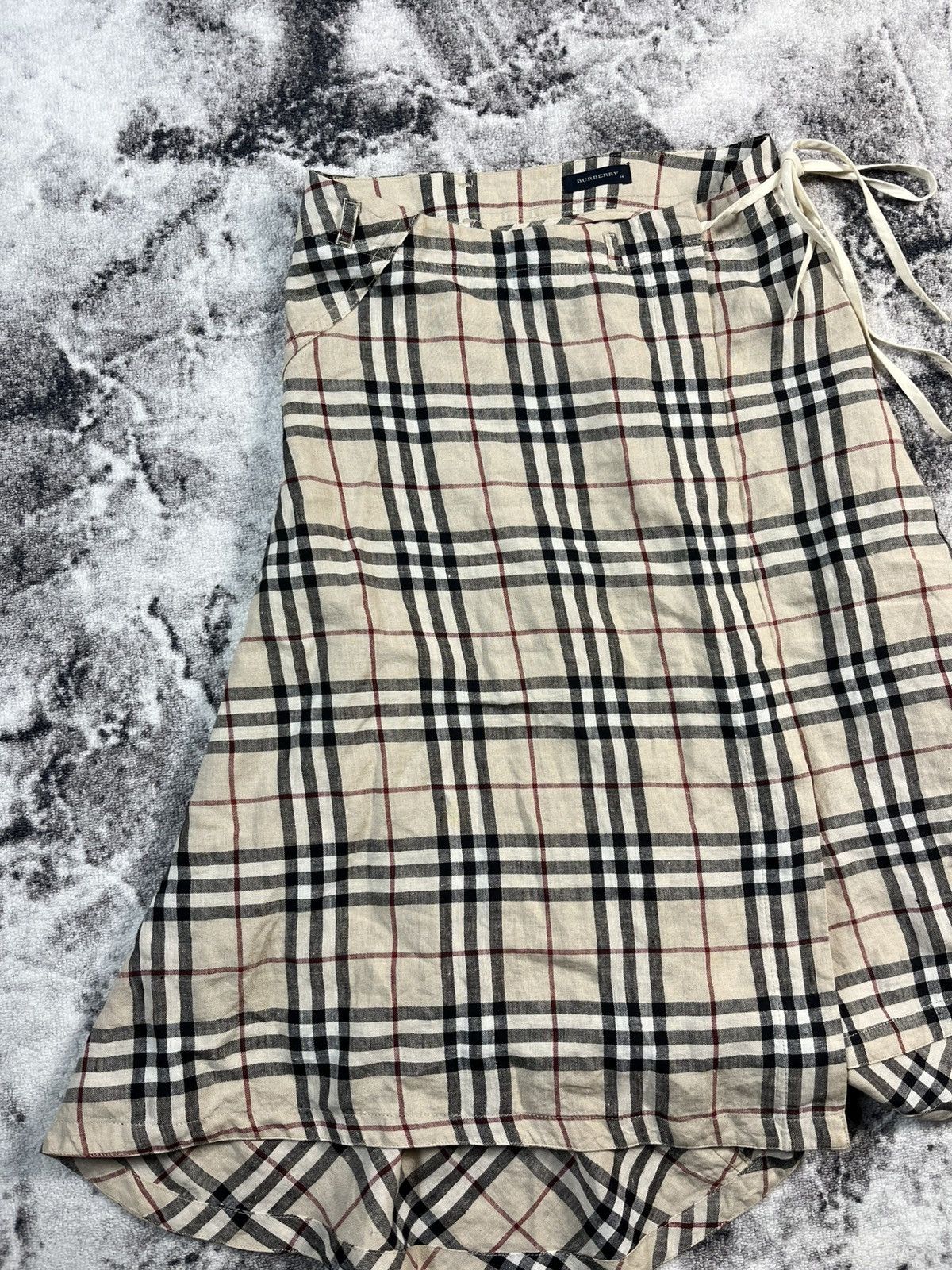 Burberry Burberry Nova Check Skirt Linen Beige Women XS (fits XS–S) Size 29" - 2 Thumbnail