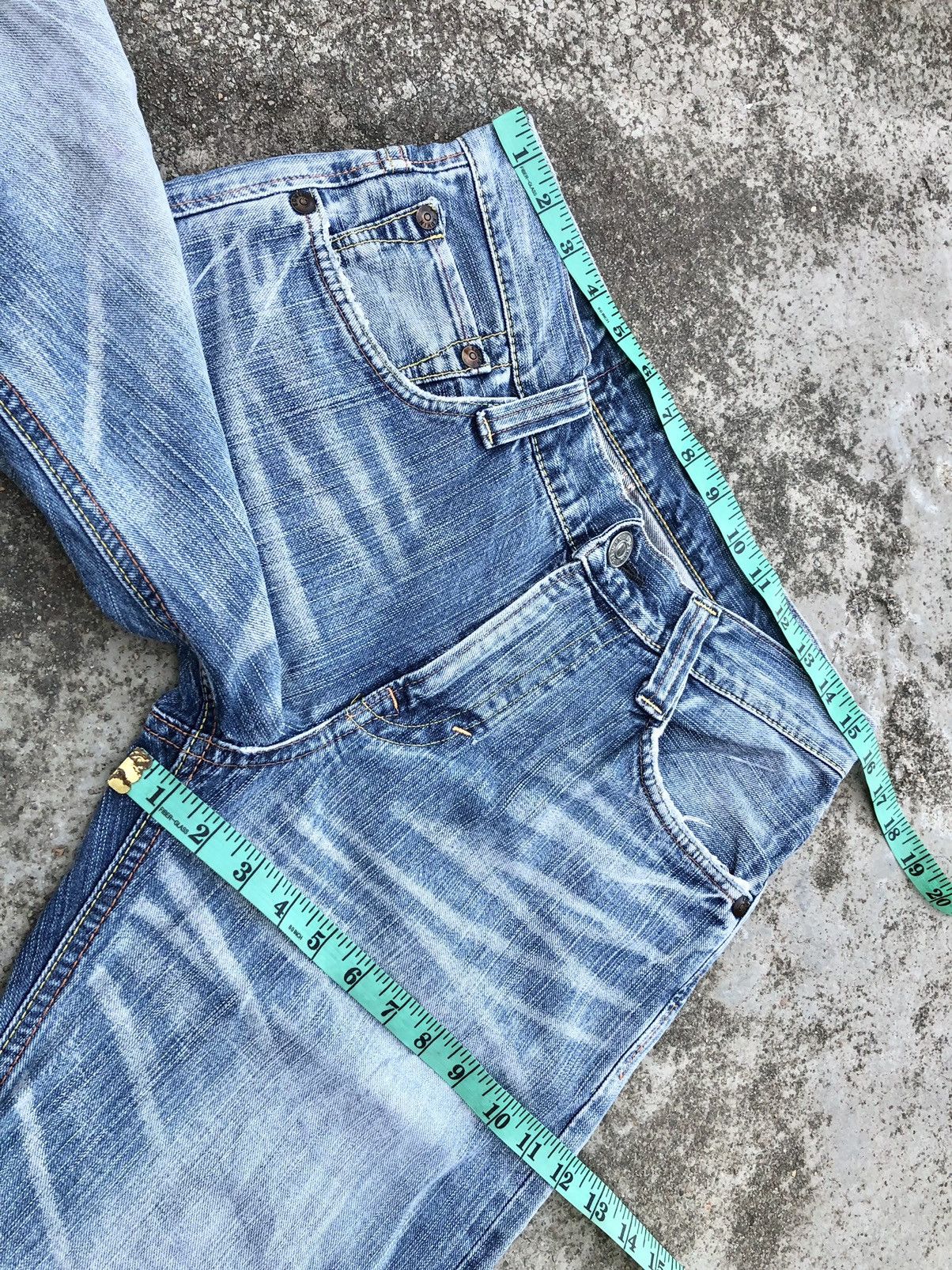Edwin FLARED VINTAGE EDWIN DISTRESSED DENIM Size US 31 - 11 Thumbnail