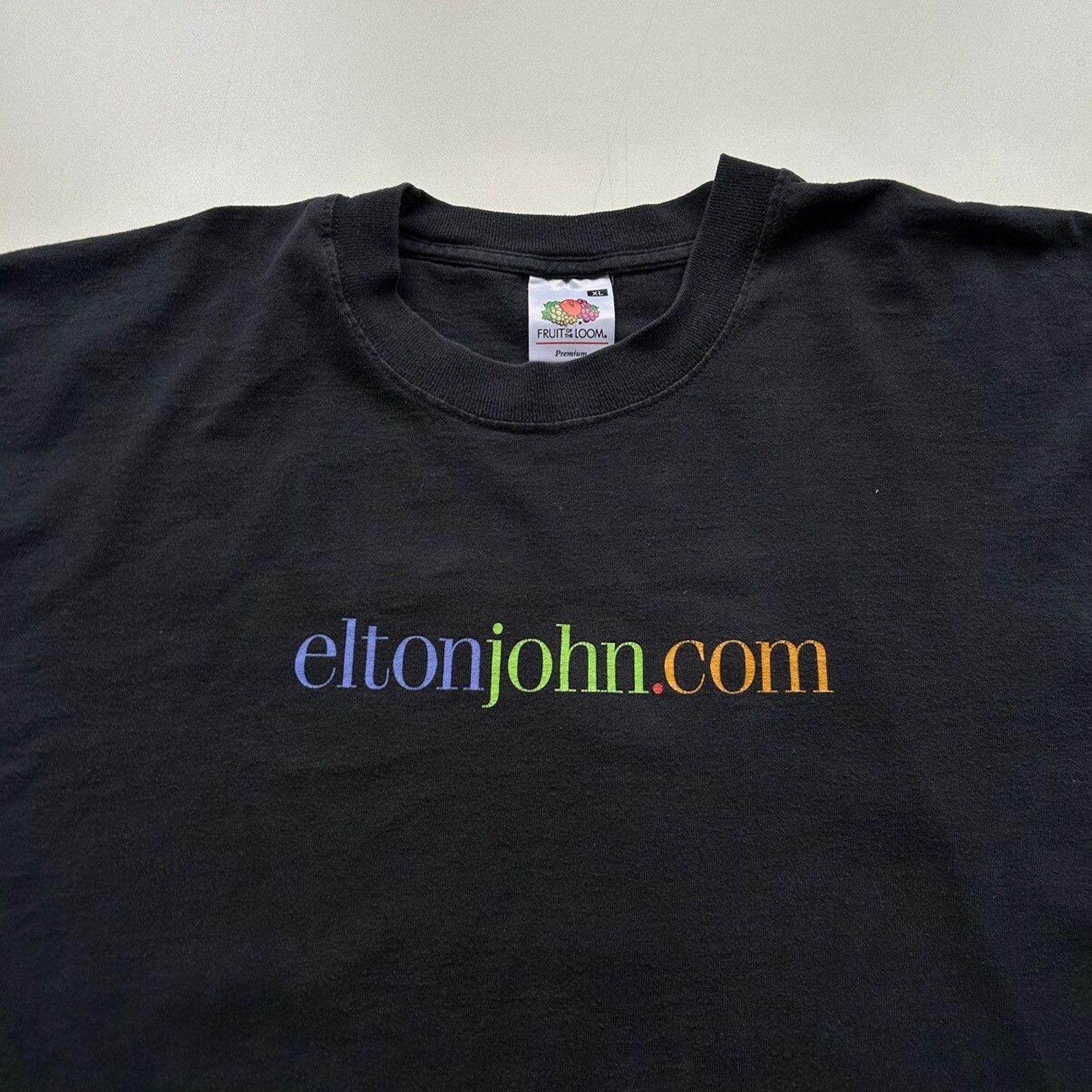 Band Tees Vintage Y2K Elton John Rainbow Spell Out T Shirt XL Black Size US XL / EU 56 / 4 - 2 Thumbnail