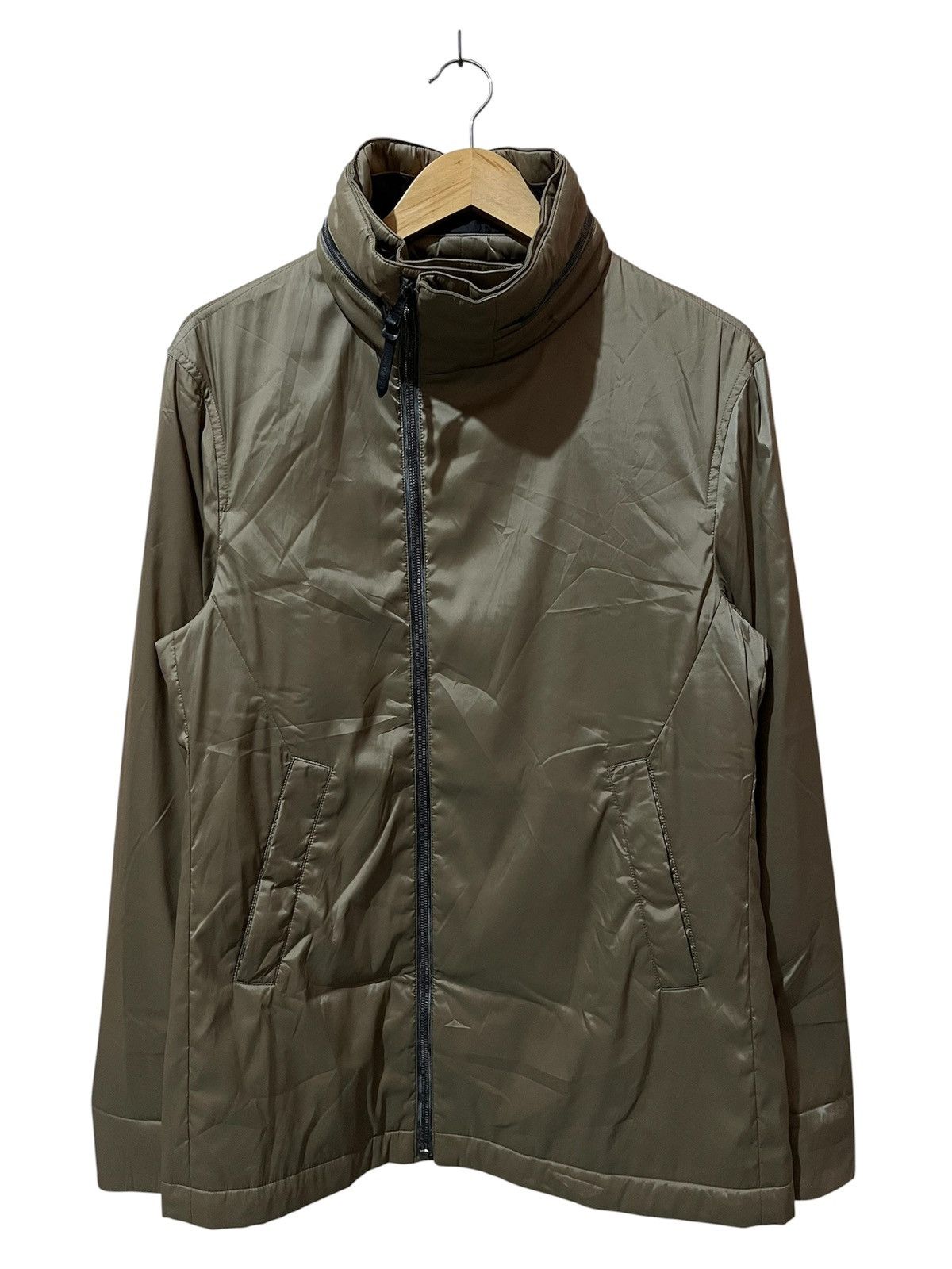 Louis Vuitton Louis Vuitton - Assymetrical Zipper - Technical Jacket Size US M / EU 48-50 / 2 - 1 Thumbnail