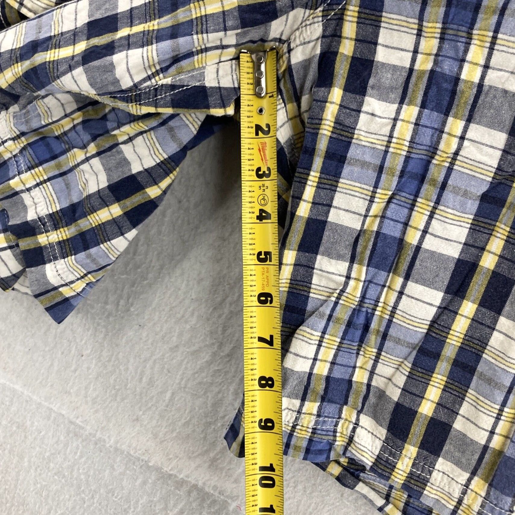 Polo Ralph Lauren VTG Polo Jeans Co Cargo Shorts Mens 42 Blue Plaid Cargo Shorts 42 Blue Plaid Polo Ralph Lauren Mens Size US XL / EU 56 / 4 - 4 Thumbnail
