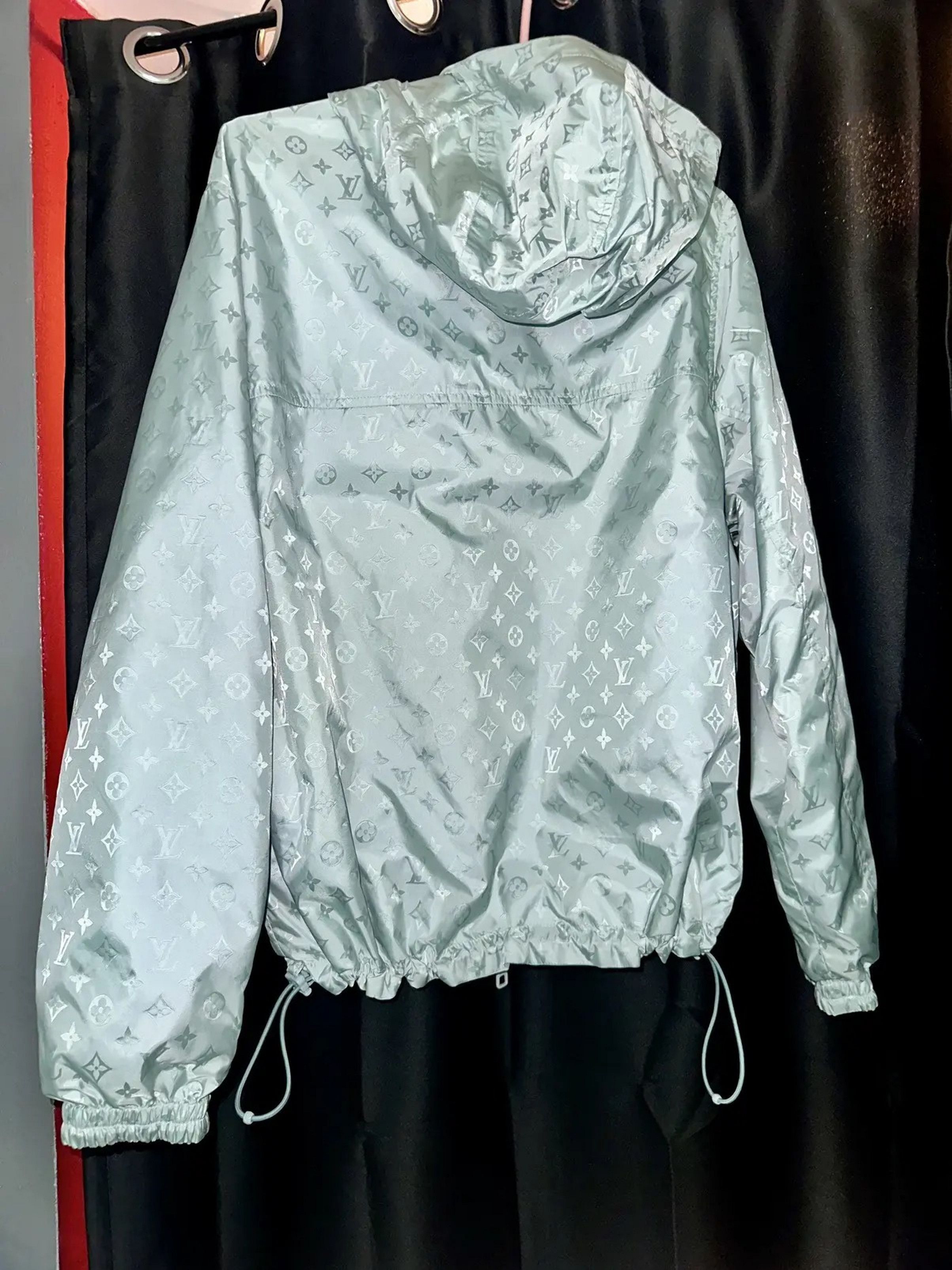 Louis Vuitton Louis Vuitton Reversible Windbreaker Size US M / EU 48-50 / 2 - 2 Thumbnail