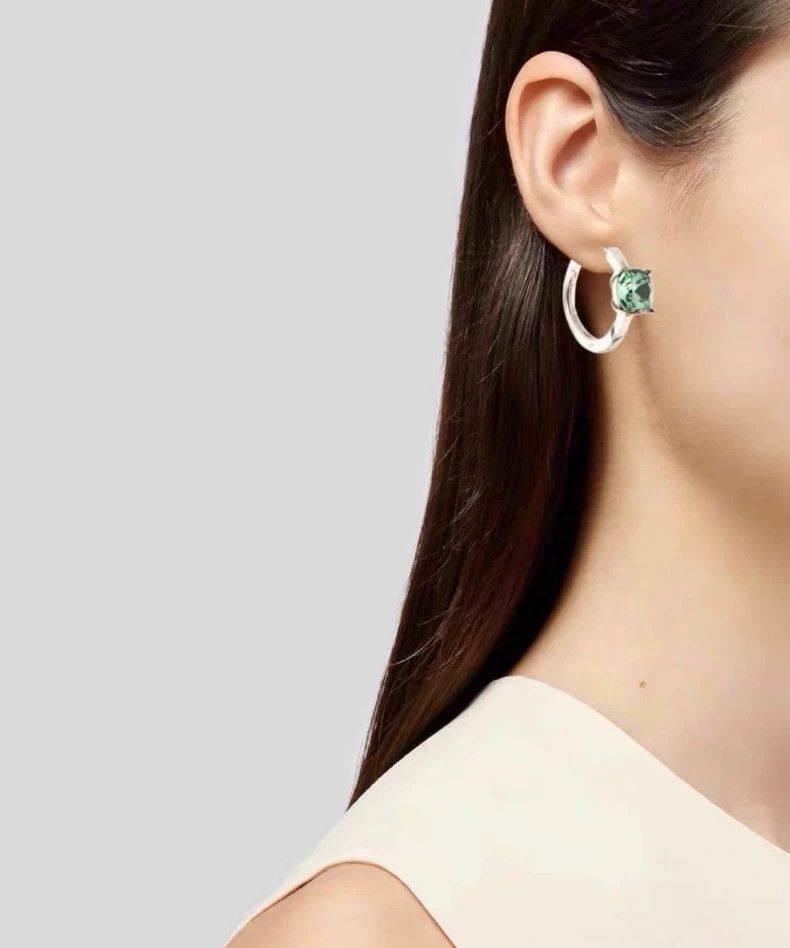 Ambush Silver and Green Solitaire Single Earring - dmc