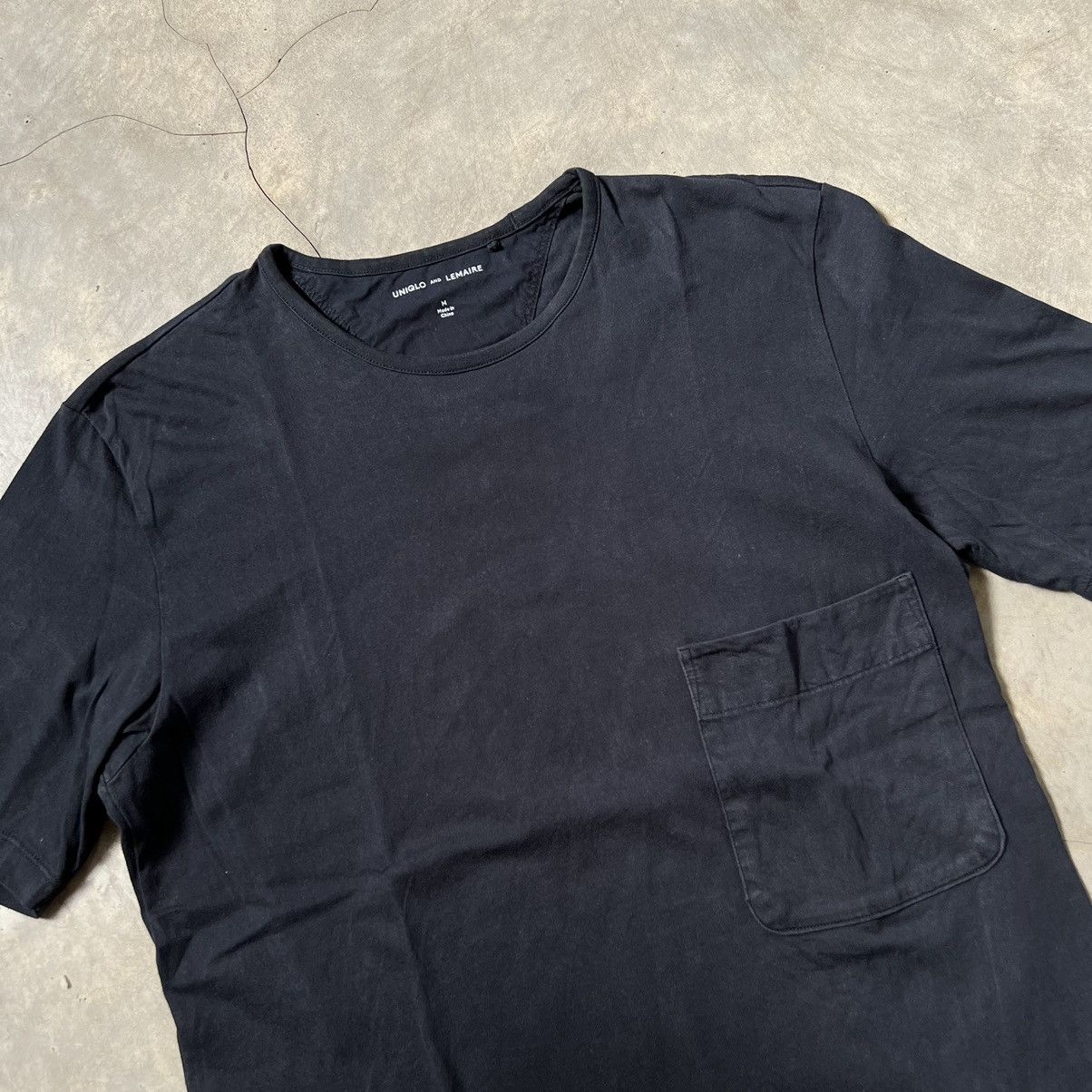 Lemaire × Uniqlo Uniqlo and Lemaire Pocket Tee Shirt Size M / US 6-8 / IT 42-44 - 2 Thumbnail