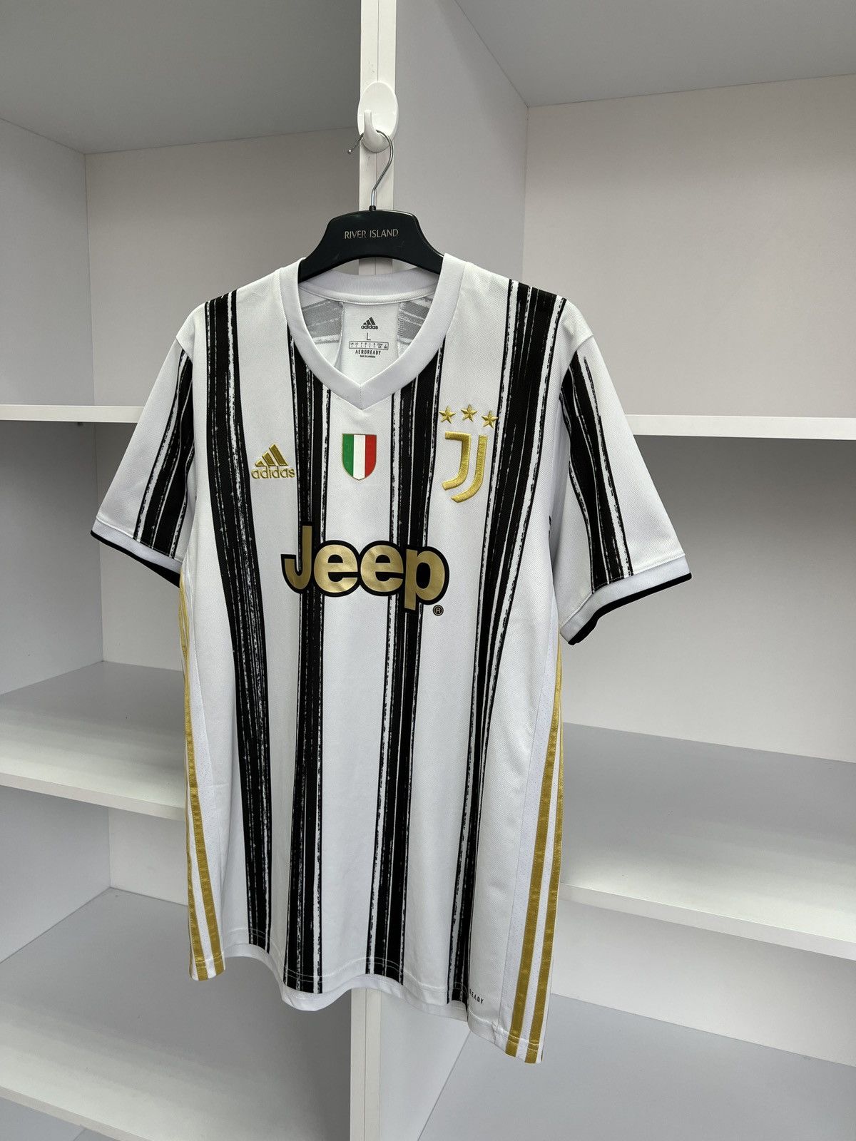 Adidas × Vintage JUVENTUS 2020 2021 HOME SHIRT FOOTBALL SOCCER JERSEY Size US L / EU 52-54 / 3 - 5 Thumbnail