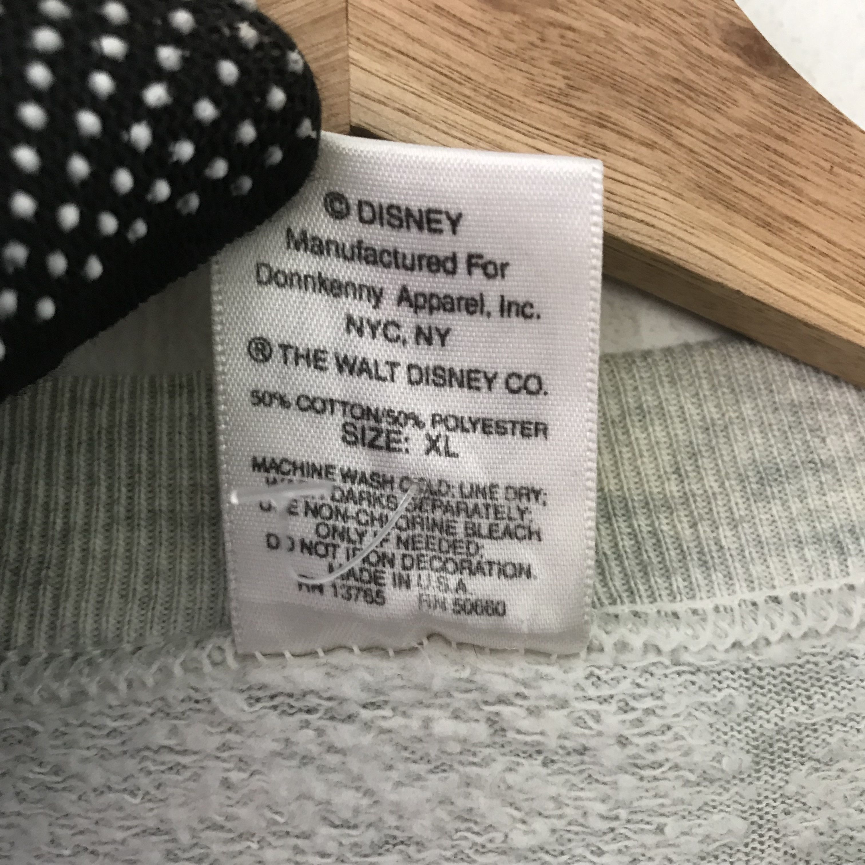 Mickey Mouse Vintage 90's Mickey Mouse Grey Sweatshirt - 442 Size US L / EU 52-54 / 3 - 10 Thumbnail