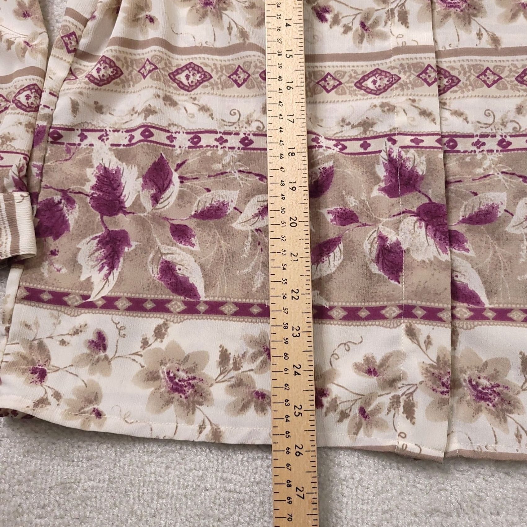 Vintage Alfred Dunner Womens Beige Purple Floral Button Up Shoulder Pads Top Sz 16P Size XXL / US 16-18 / IT 52-54 - 6 Thumbnail