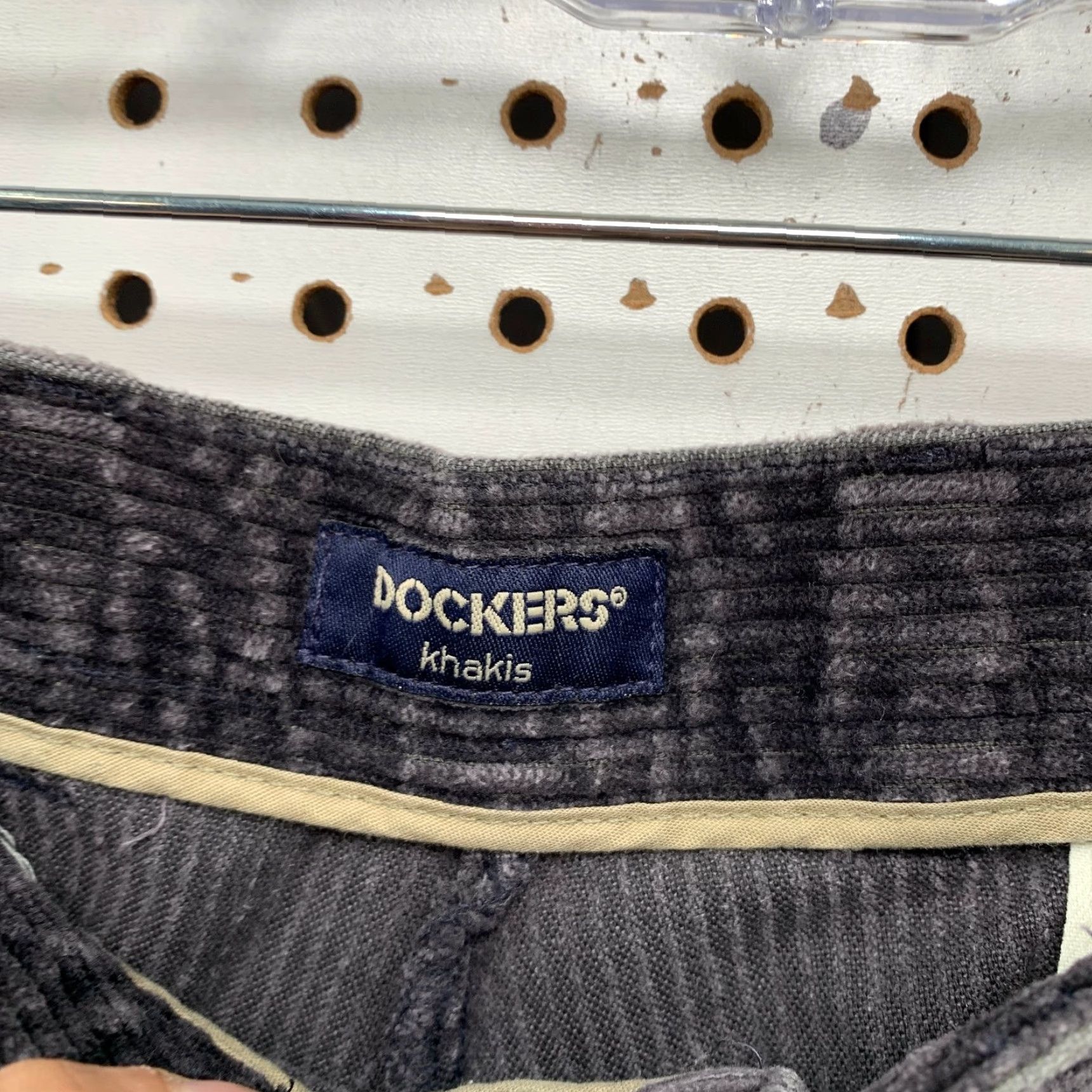 Dockers VINTAGE Dockers Khaki Corduroy Pants Mens 35x29 Gray Cuffed Corduroy Pants Mens 35x29 Khaki Gray Dockers Vintage Pants Mens 35 Inseam 29 Size US 35 - 5 Thumbnail