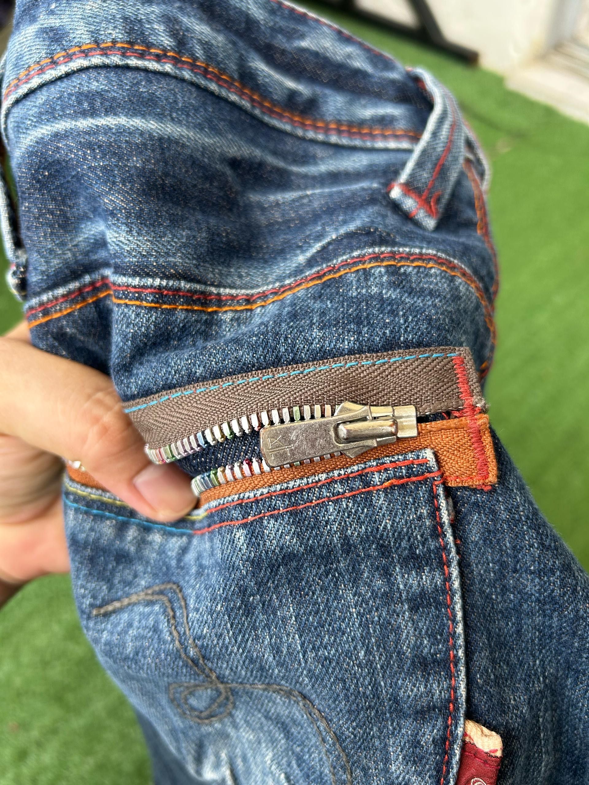 Vintage Vintage Botte Twist Leg Denim W 31 L40 Size US 31 - 10 Thumbnail
