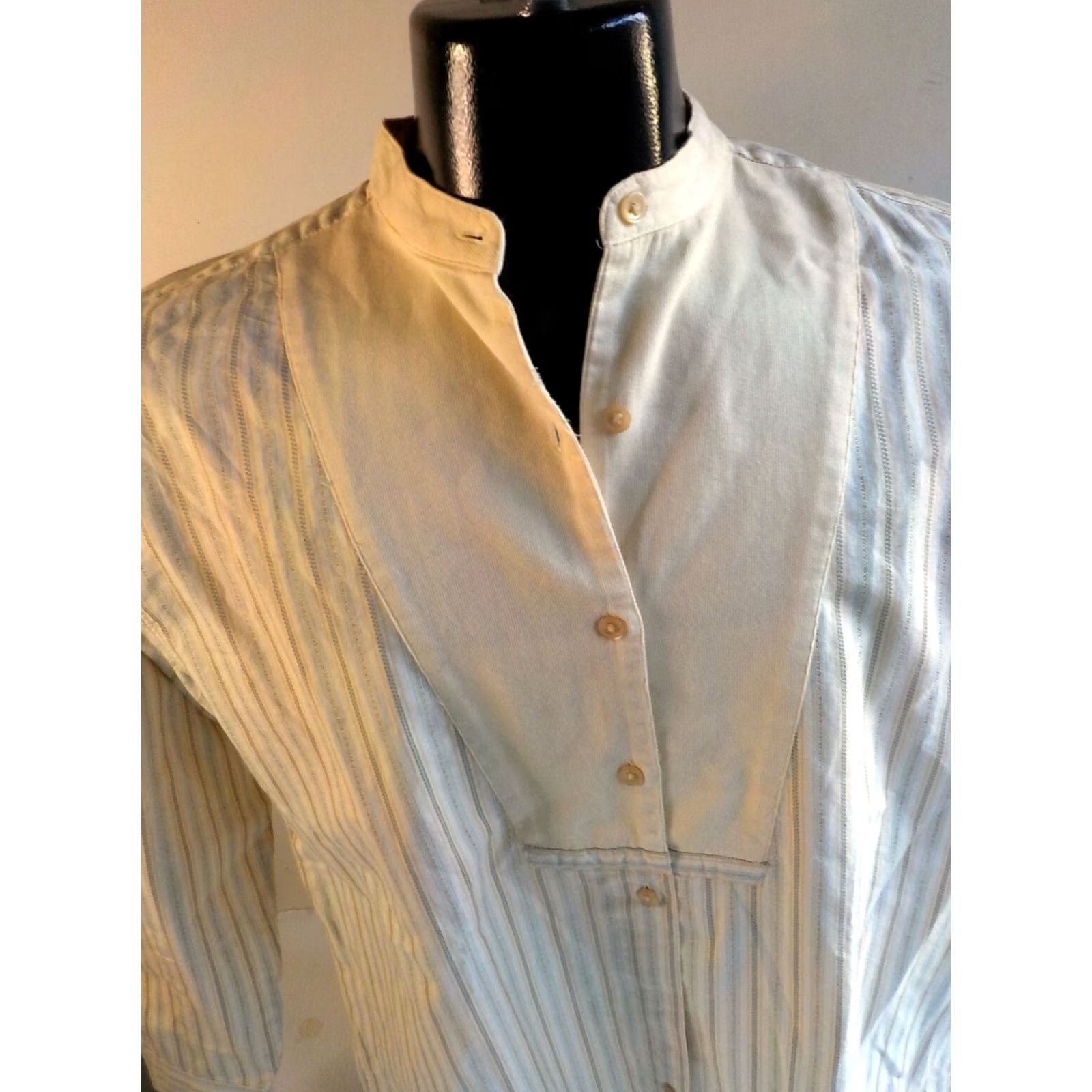 Gap GAP Blouse Striped Button Front Banded Collar 100% Cotton Beige/Light Blue SZ SMALL Womens Casual Shirt Size S / US 4 / IT 40 - 2 Thumbnail
