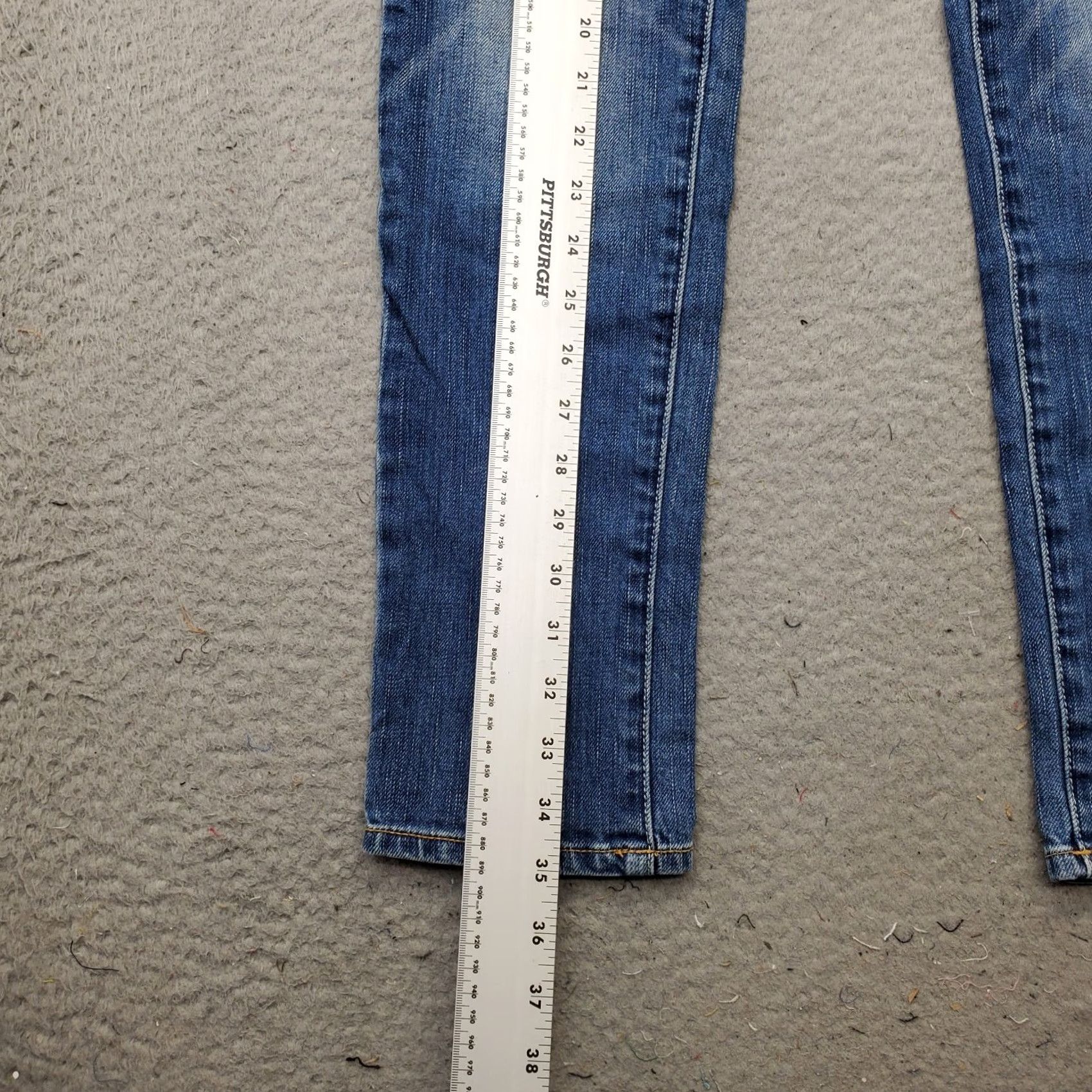 American Eagle Outfitters American Eagle Outfitters Skinny Jeans Womens 2 Blue Denim Stretch VINTAGE? Size 26" / US 2 / IT 38 - 3 Thumbnail