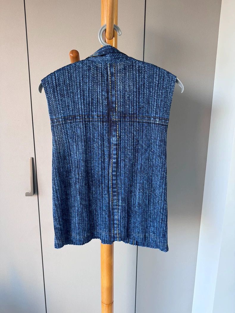 Issey Miyake Issey Miyake size:3 Blue snowflake denim vest Size S / US 4 / IT 40 - 3 Thumbnail
