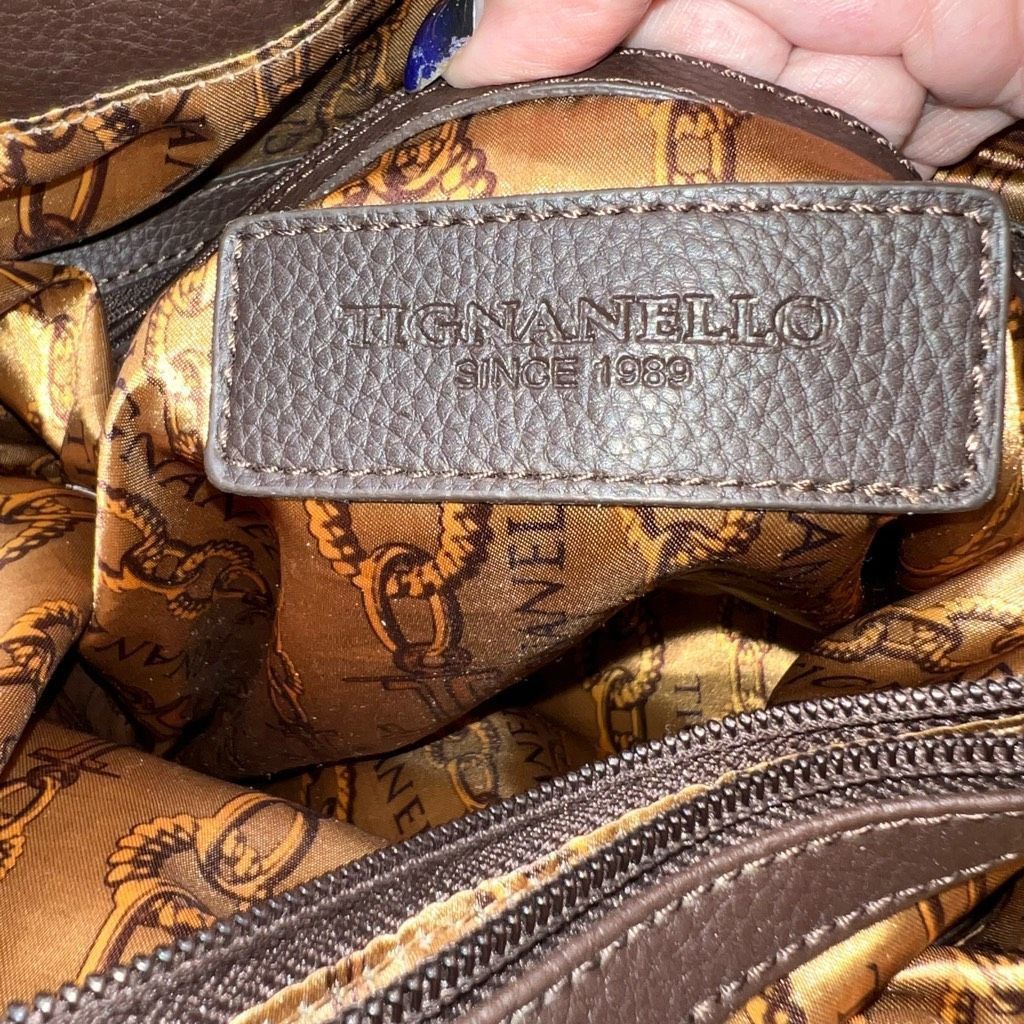 Other Tignanello Soft Italian Leather Three Part purse with Large Bag Charm and branded Hardware Size ONE SIZE - 12 Thumbnail