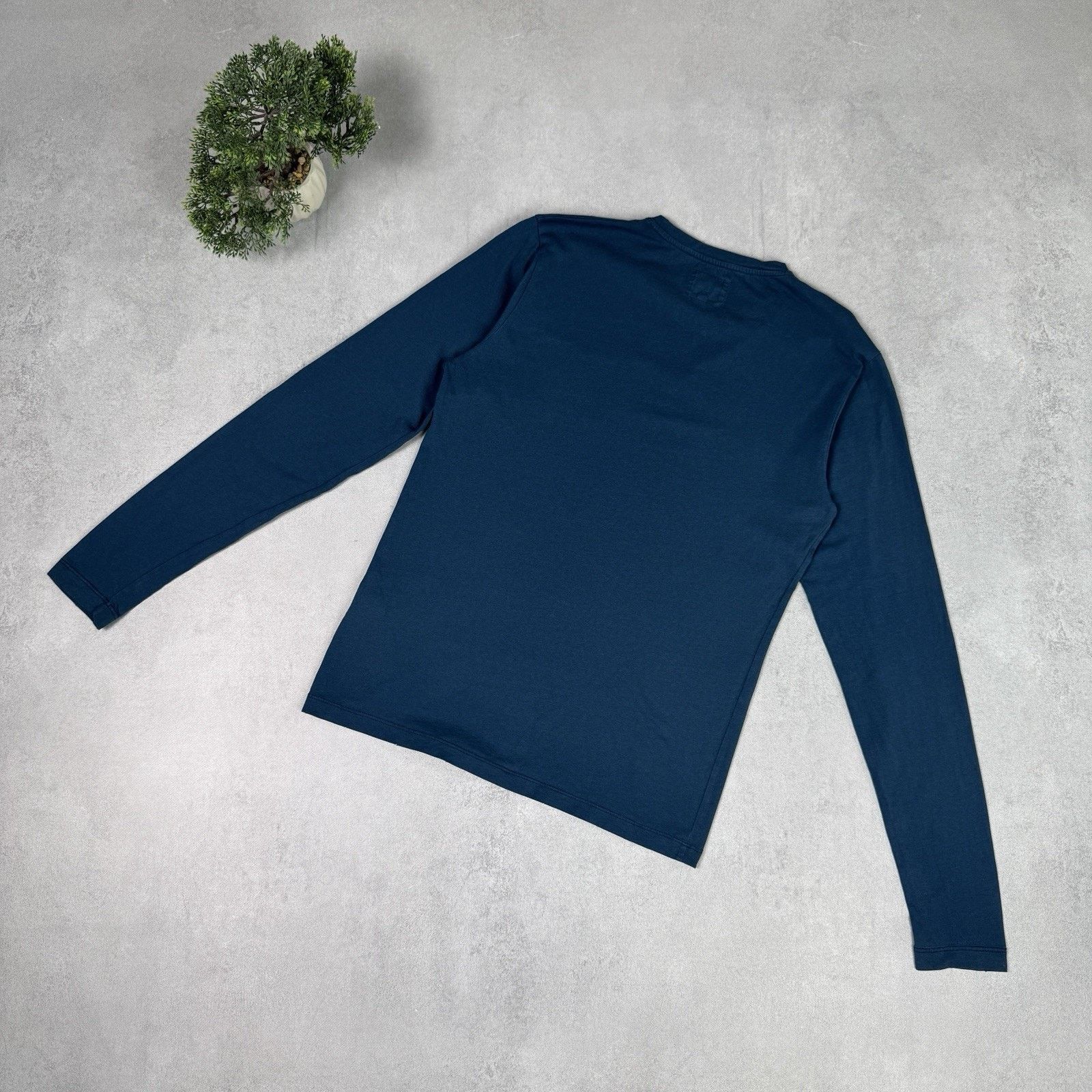 Kent & Curwen KENT & CURWEN Embroidered Patch Long Sleeve T Shirt Size S Size US S / EU 44-46 / 1 - 16 Thumbnail