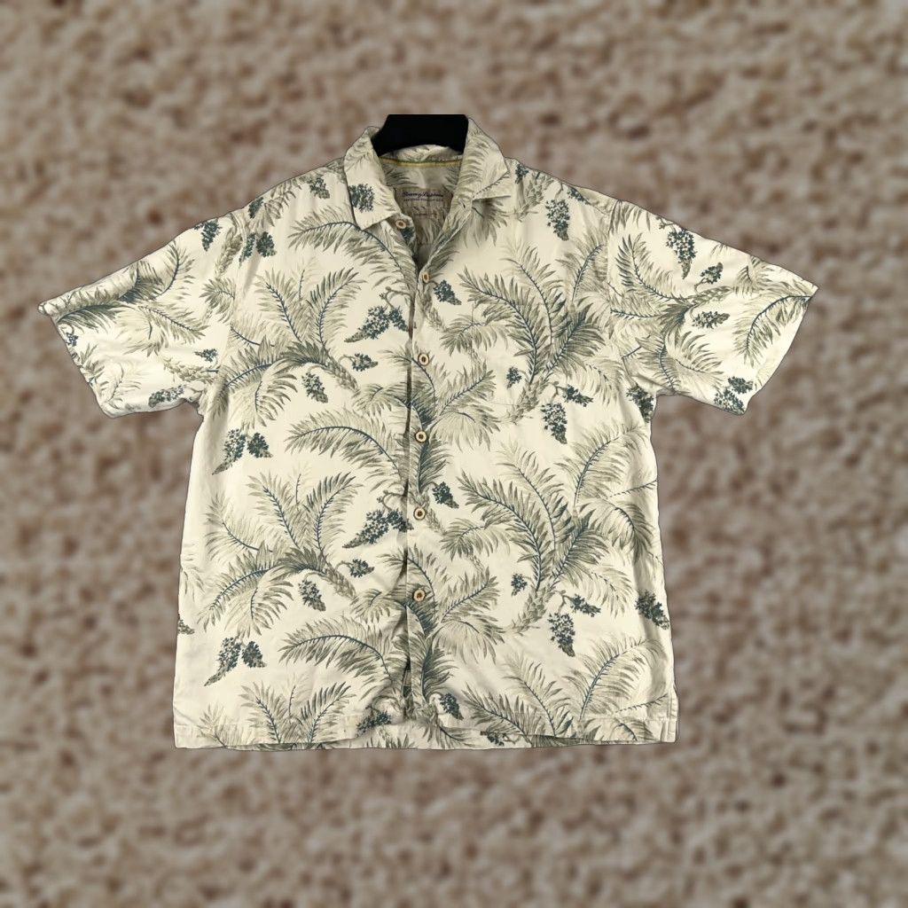 Tommy Bahama Tommy Bahama Shirt Men Large Ivory Palm Print Heritage Tortola Silk Button Up Size US L / EU 52-54 / 3 - 1 Thumbnail