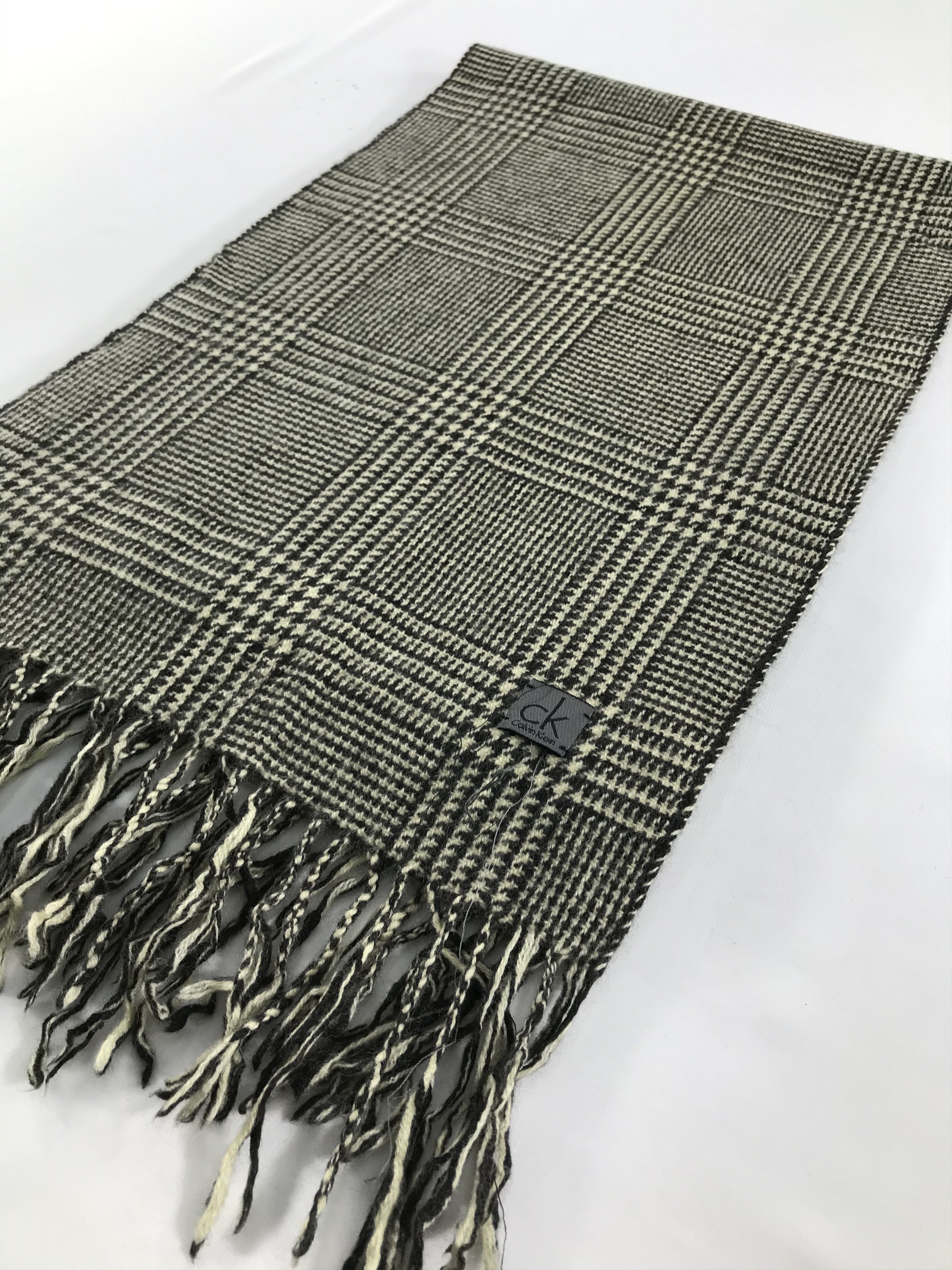 Calvin Klein Vintage Calvin Klein Scarf/Muffler/Neckwear MF918 Size ONE SIZE - 3 Thumbnail