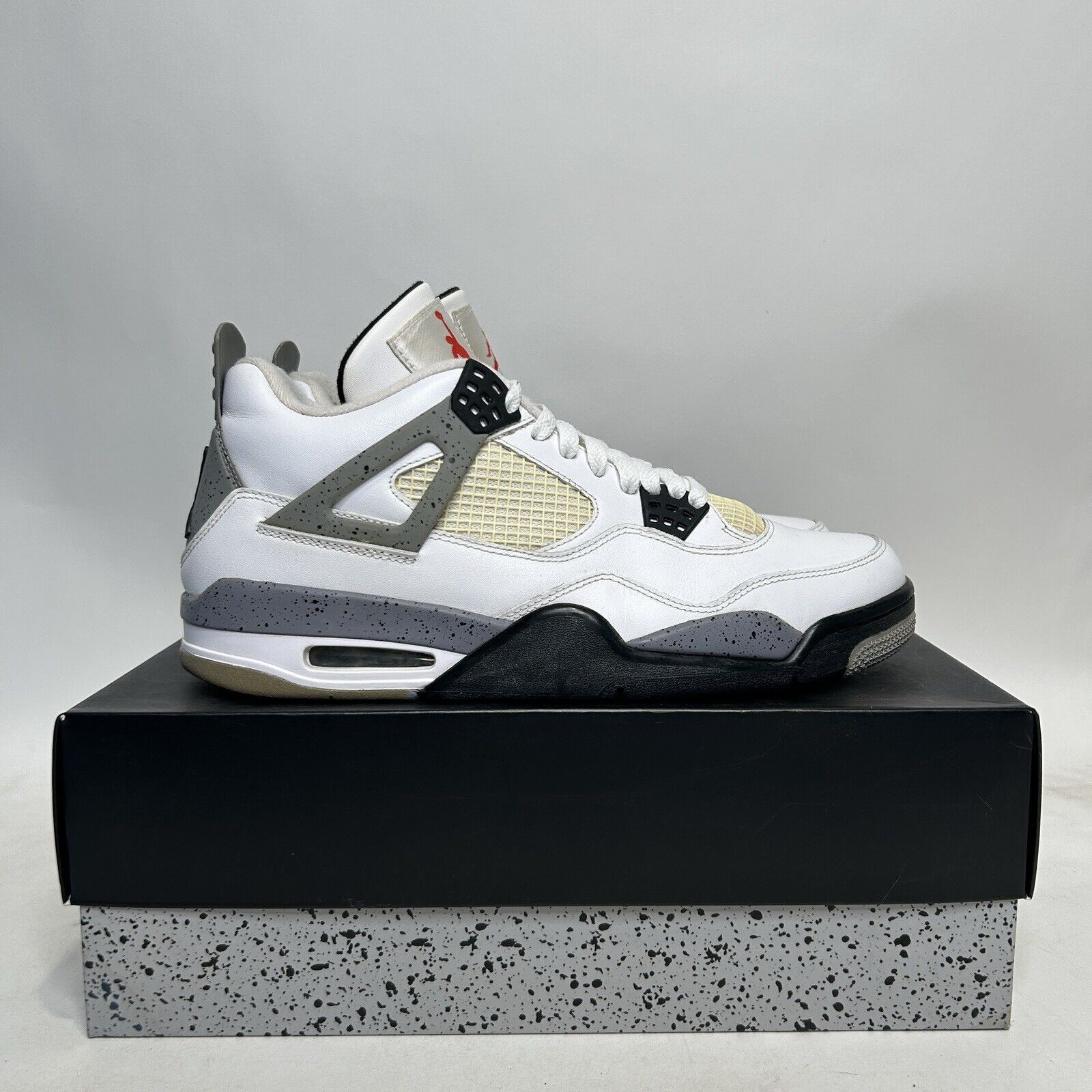 Nike Nike Air Jordan 4 Retro “White Cement” 2024 Size US 11 / EU 44 - 4 Thumbnail