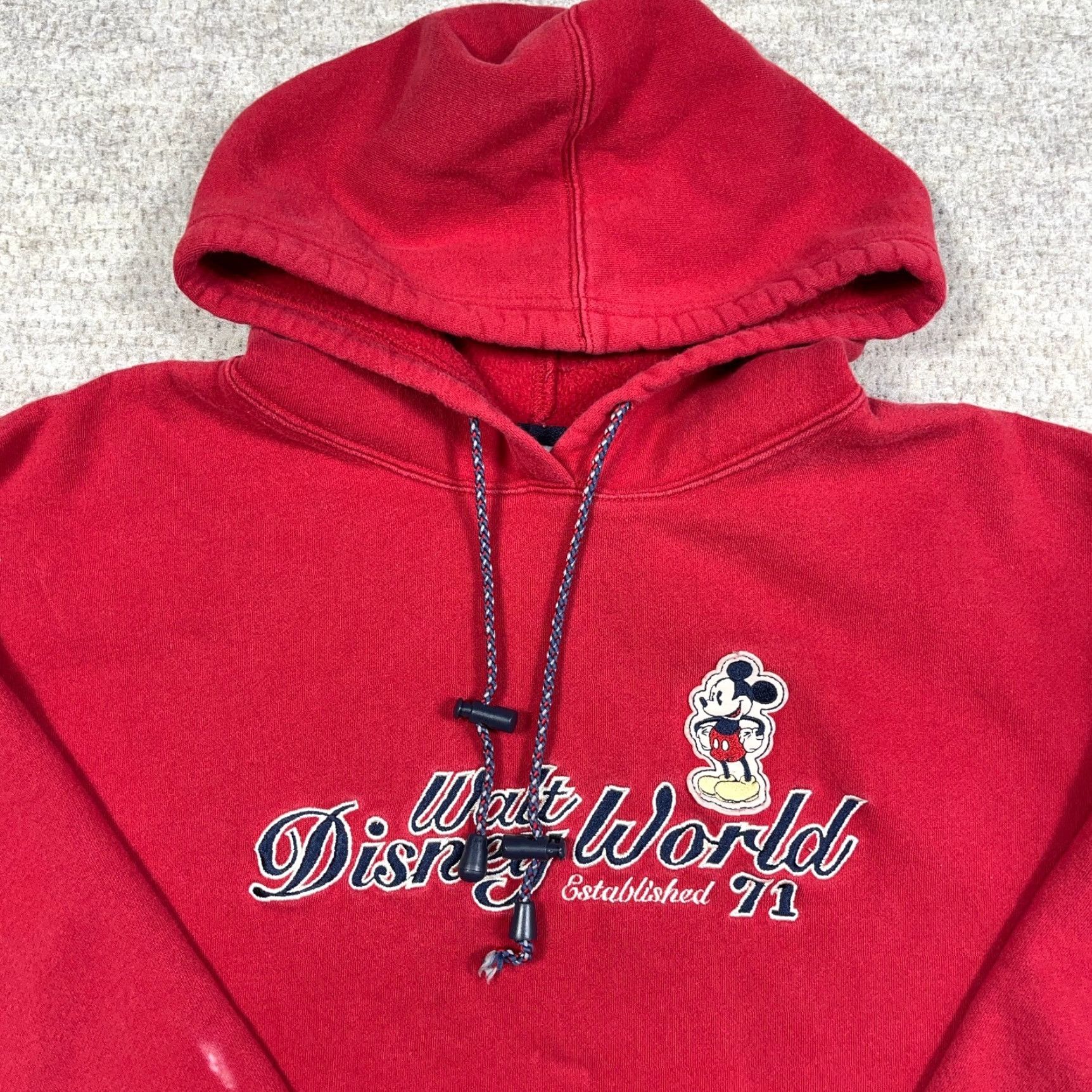 Disney VINTAGE Disney Hoodie Mens XL Red Mickey Mouse Embroidered Graphic Print Pullover Sweatshirt Size US XL / EU 56 / 4 - 2 Thumbnail