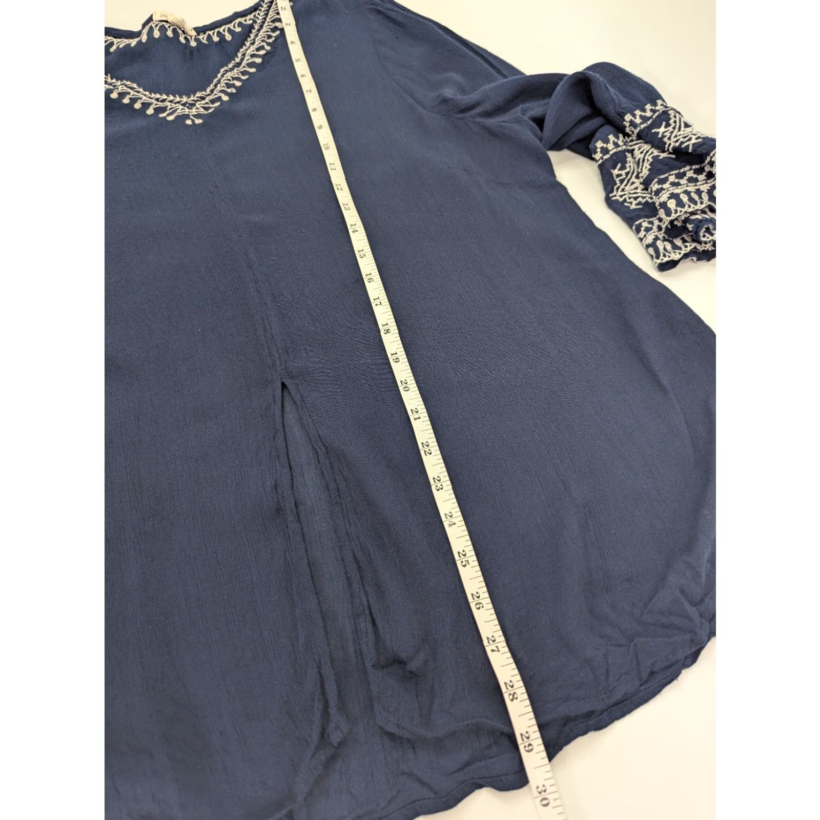 Vintage Jennifer & Grace Women Shirt L Navy V-Neck 3/4 Sleeve Rayon Blouse Size L / US 10 / IT 46 - 6 Thumbnail