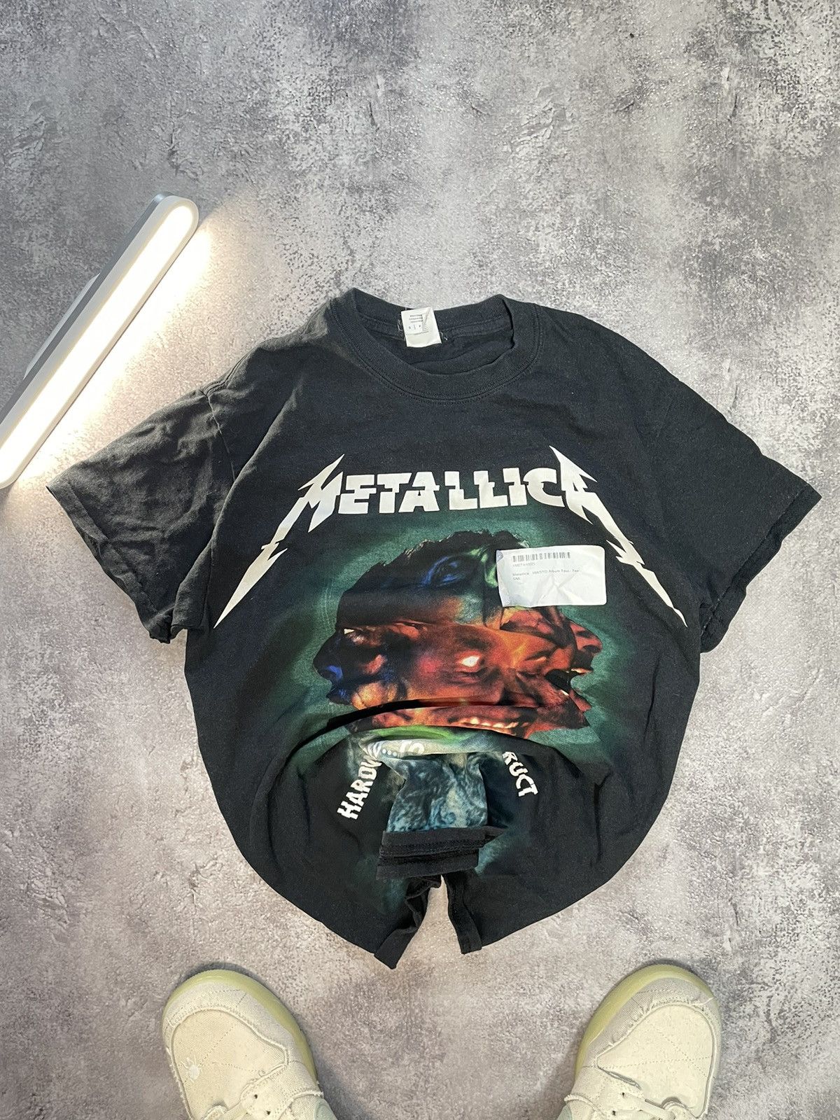 Metallica Metallica Hardwired Worldwired Tour TShirt Official Band Tee Size US S / EU 44-46 / 1 - 6 Thumbnail