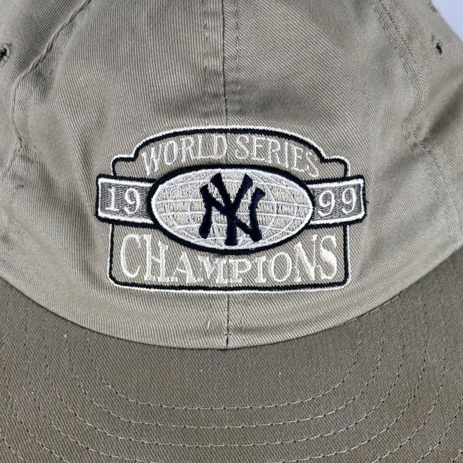 New Era Vintage New York Yankees Tan 1999 World Series Champion Hat Size ONE SIZE - 2 Thumbnail