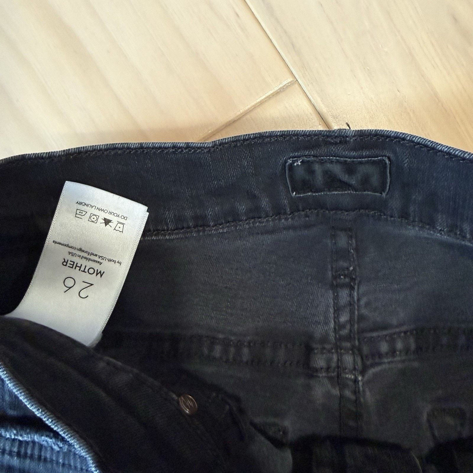 MOTHER Mother Insider Crop Step Fray Jeans Women's 24 Black Boho Size 24" / US 00 / IT 34 - 5 Thumbnail