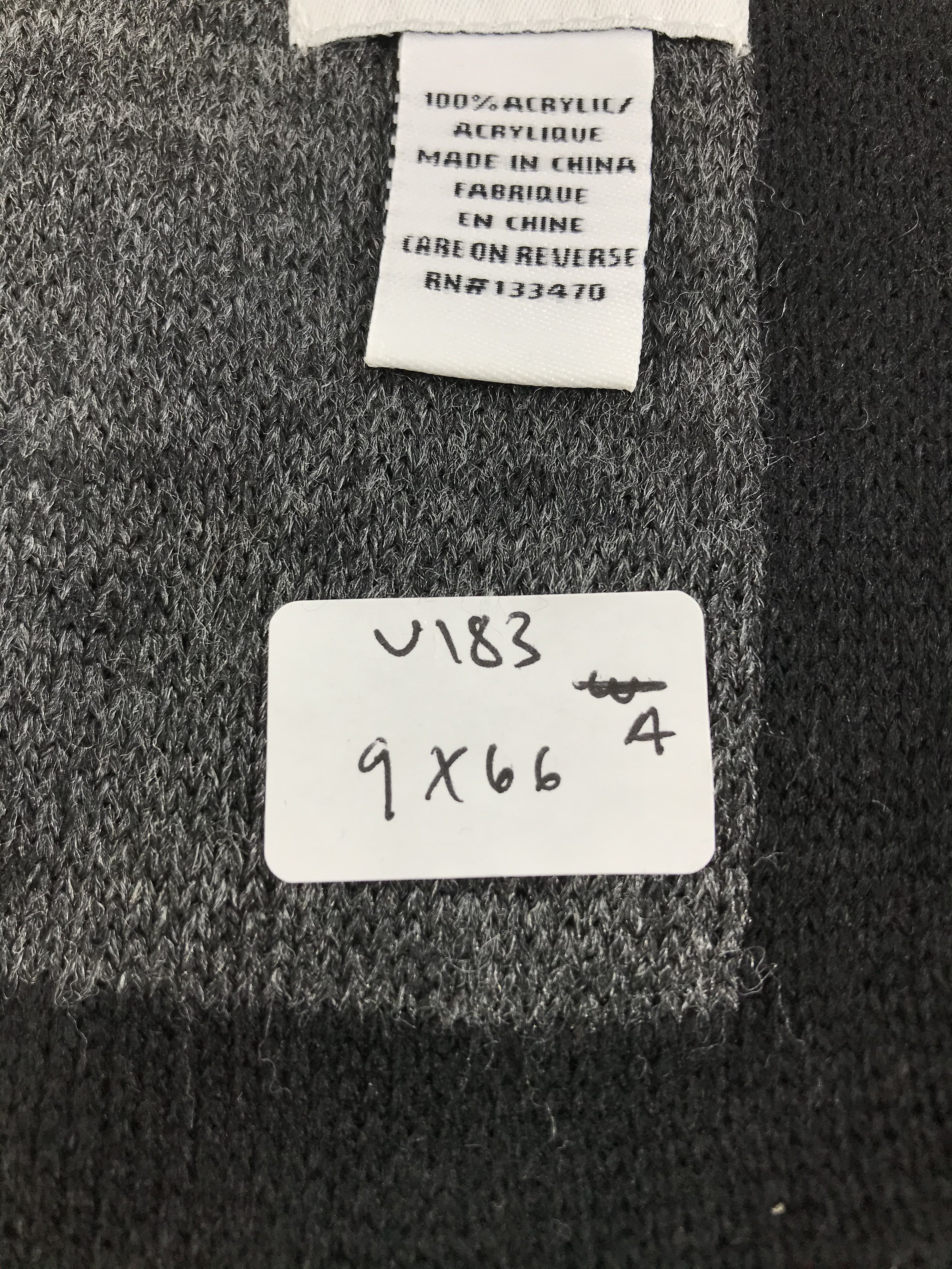 Calvin Klein Calvin Klein Wool Scarf Muffler Neck Wrap V183 Size ONE SIZE - 5 Thumbnail