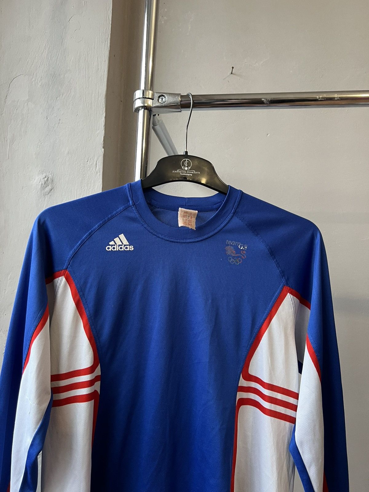 Adidas 90’s GREAT BRITAIN/UNITED KINGDOM OLYMPIC TEAM ADIDAS JERSEY Size US M / EU 48-50 / 2 - 3 Thumbnail