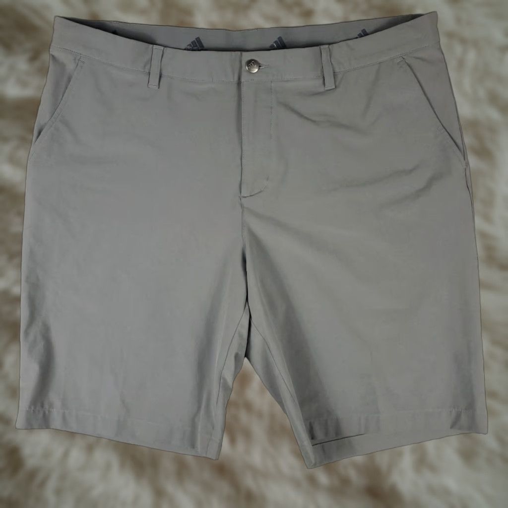 Adidas Adidas Shorts Mens Size 38 Gray Golf Casual Slash Pockets Flat Front Chino Size US 38 / EU 54 - 1 Thumbnail