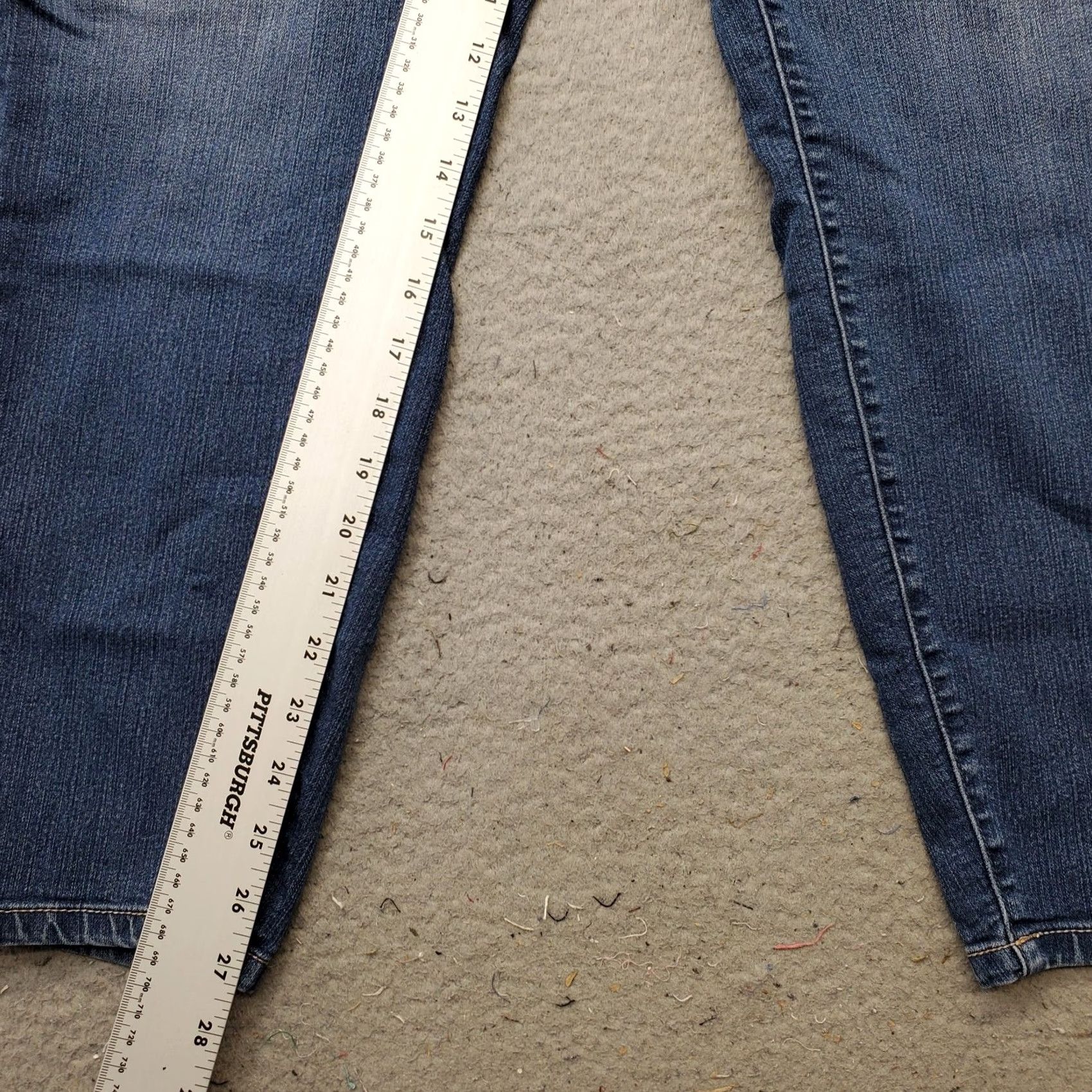 Torrid Torrid Jeans Womens 20R Blue Denim Stretch 5-Pocket Skinny Leg Button Fly Jeans Size 42" / US 20 - 4 Thumbnail