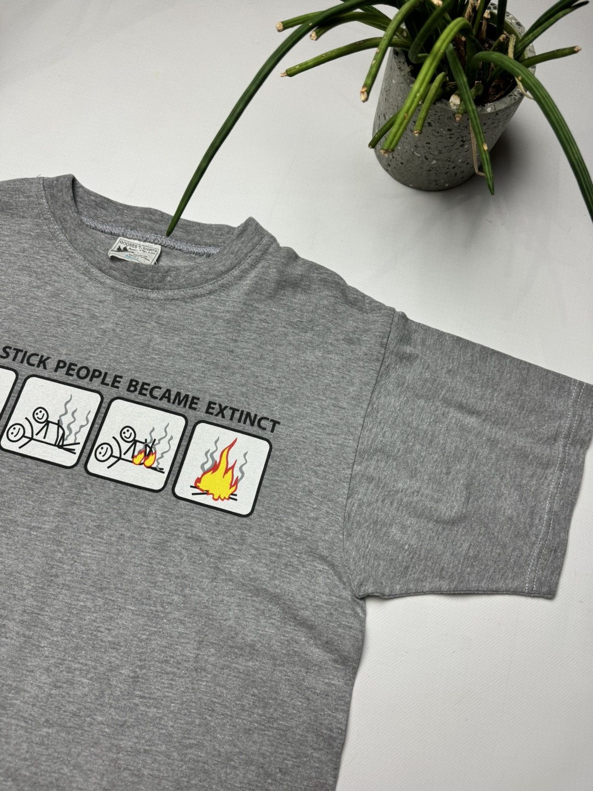 Vintage Rare vintage T-shirt HOW STICK PEOPLE pornstar y2k Size US S / EU 44-46 / 1 - 2 Thumbnail