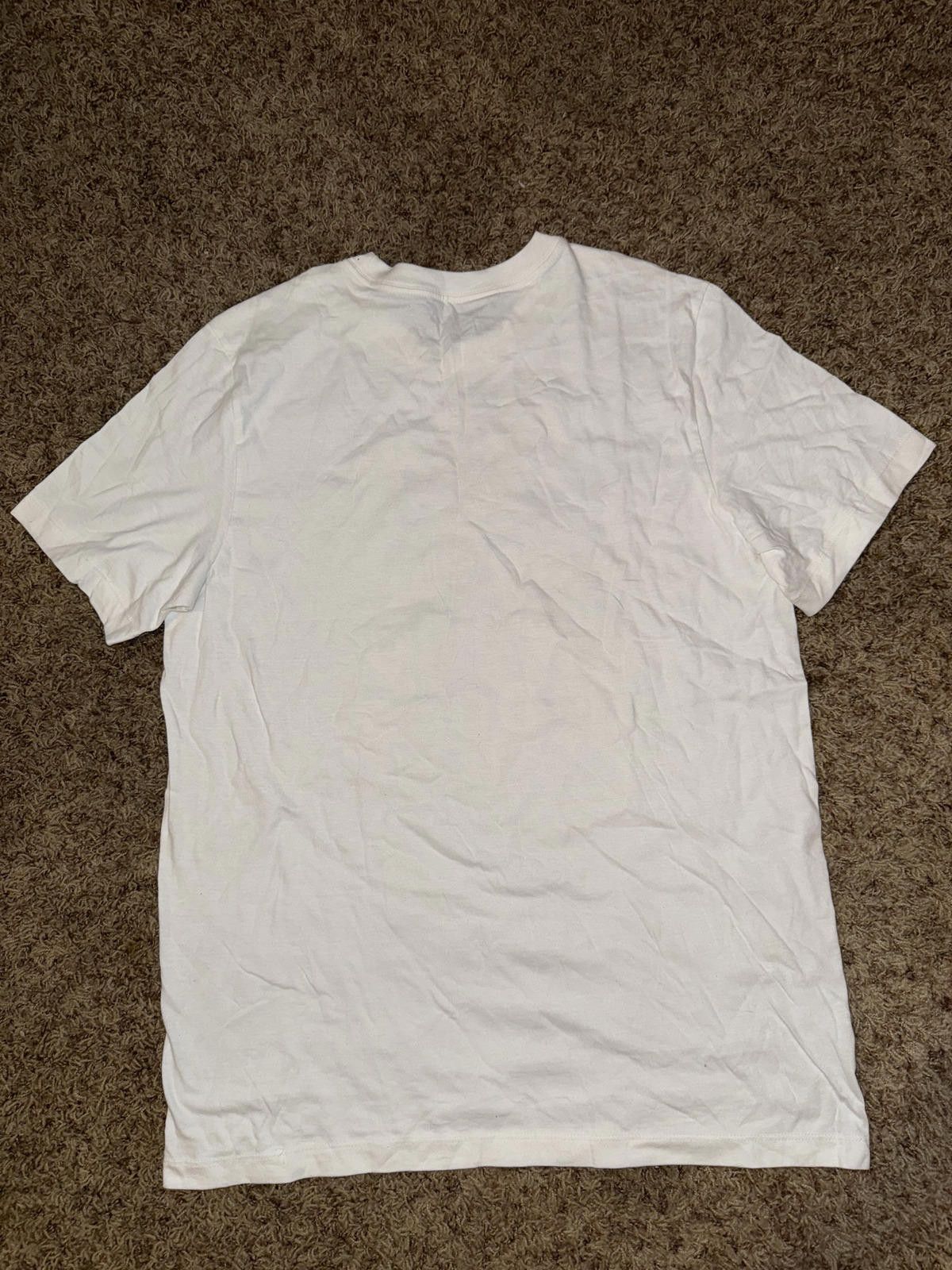 Nike Nike Men’s Los Angeles Lakers Champions Club Roaster T-Shirt Size US L / EU 52-54 / 3 - 7 Thumbnail