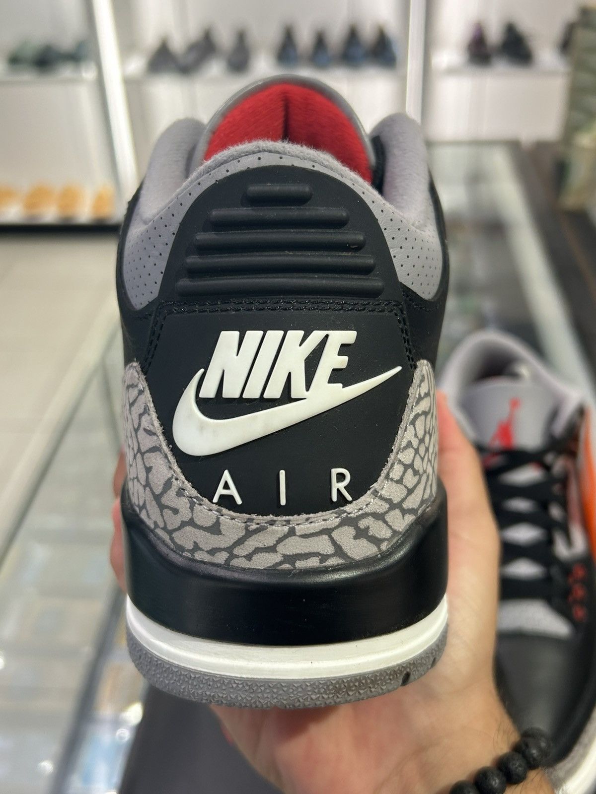 Jordan Brand Jordan 3 Black cement 2024 Size US 8 / EU 41 - 9 Thumbnail