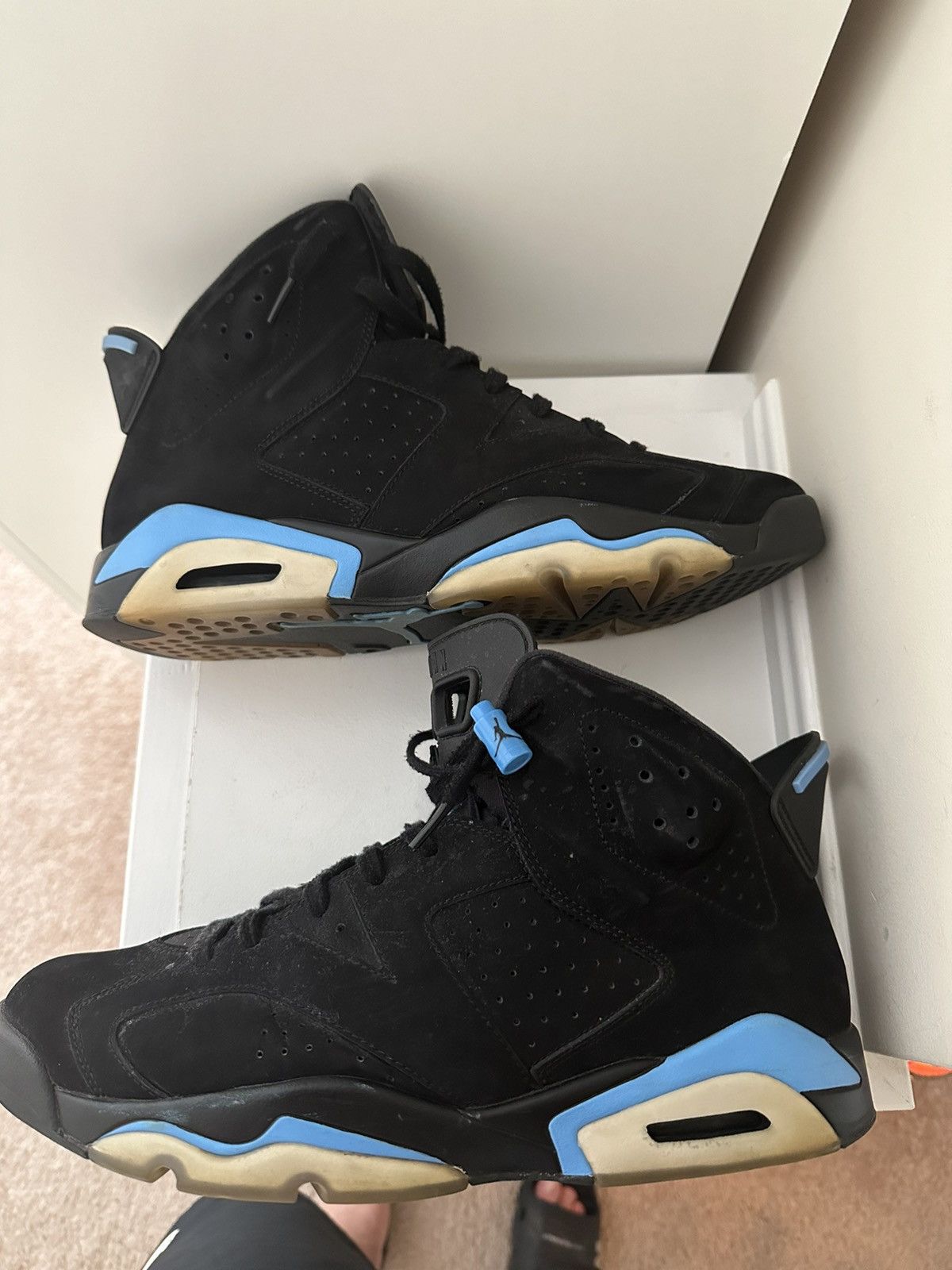 image of Jordan Brand 6 Unc Shoes in Black, Men's (Size 13)
