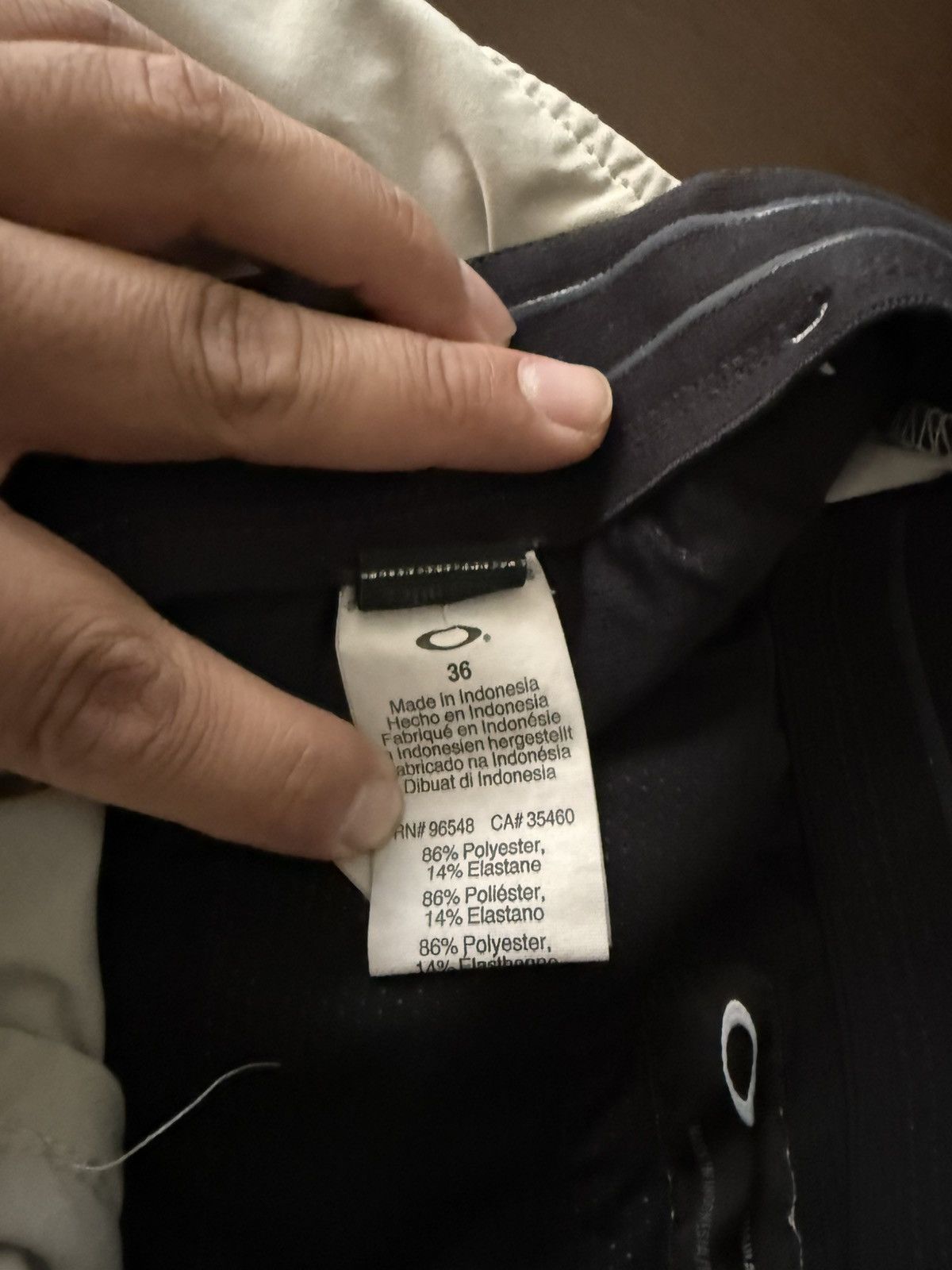 Oakley White Oakley Shorts Size 36 Size US 36 / EU 52 - 6 Thumbnail