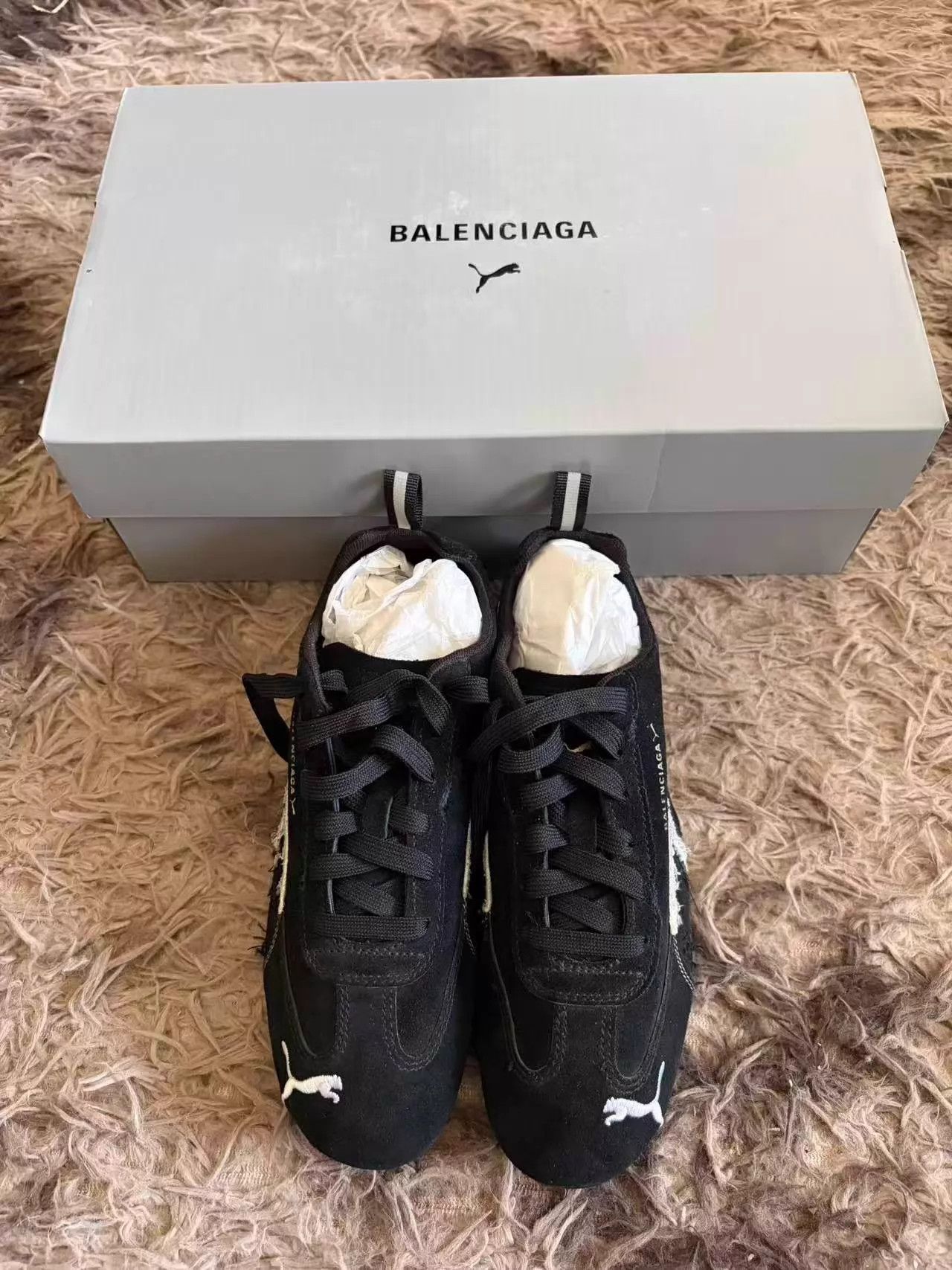 Balenciaga Balenciaga x Puma Speedcat Suede Distress ThinSole 38/39 Size US 7.5 / IT 37.5 - 1 Thumbnail