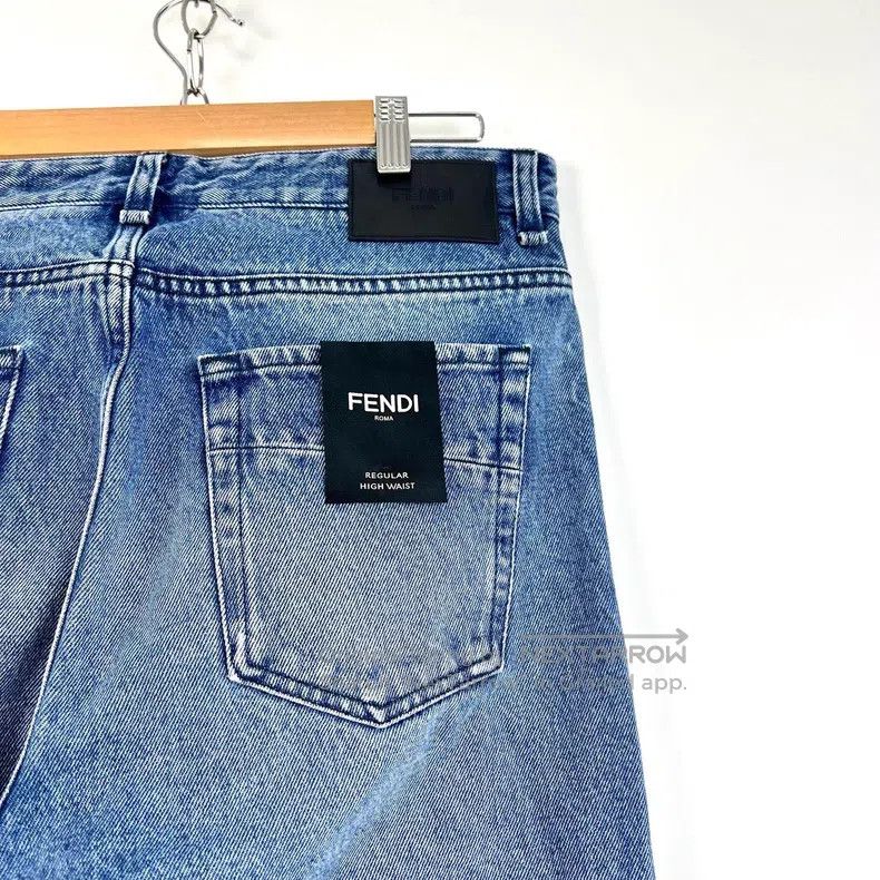 Fendi Fendi Light Blue Wash Loose Straight Denim Pants Size US 32 / EU 48 - 4 Thumbnail