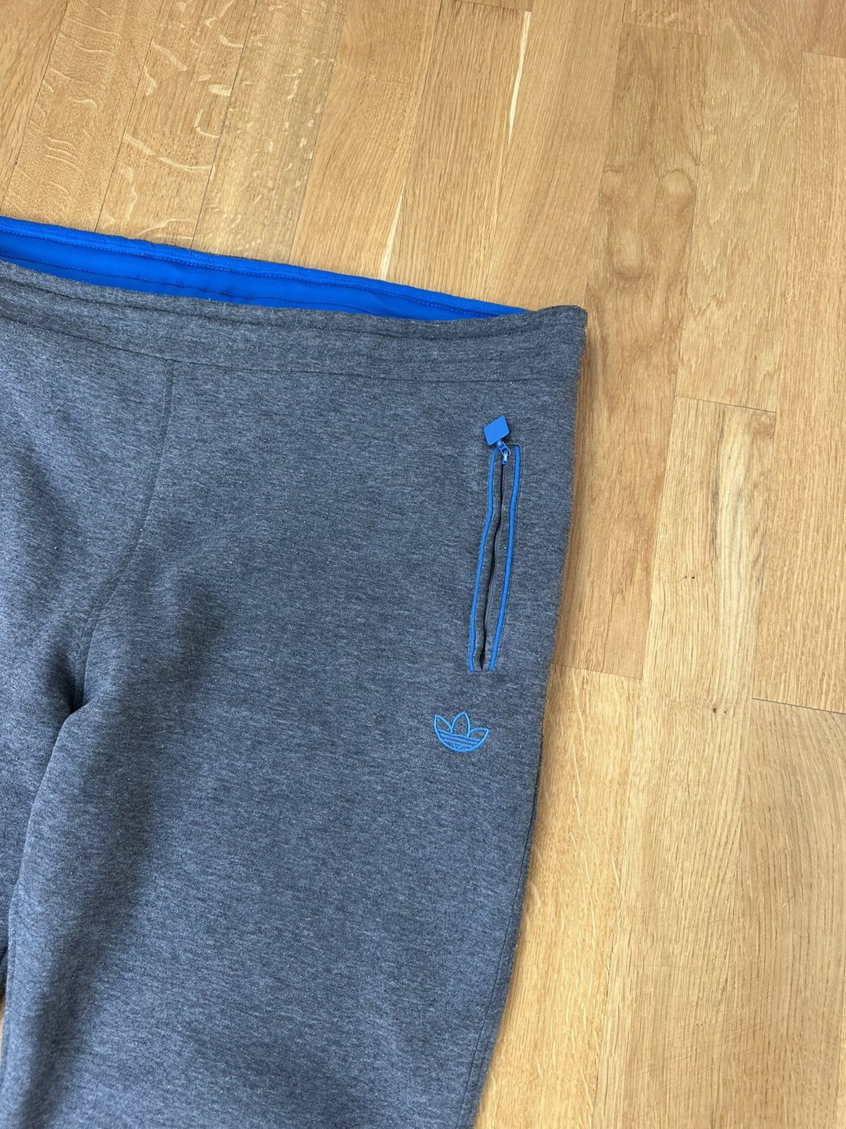 Adidas Vintage Adidas Big Size Pants Blue Logo Fit Size US 40 / EU 56 - 6 Thumbnail
