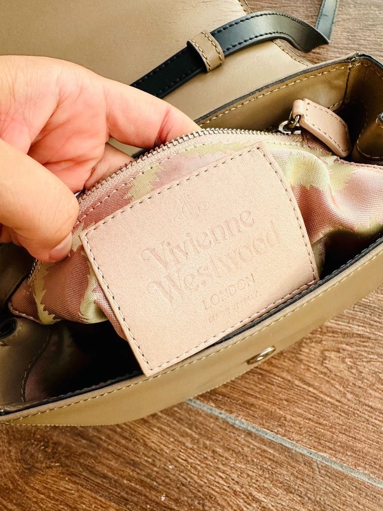 Vivienne Westwood Vivienne Westwood size os A saddle bag Size ONE SIZE - 5 Thumbnail