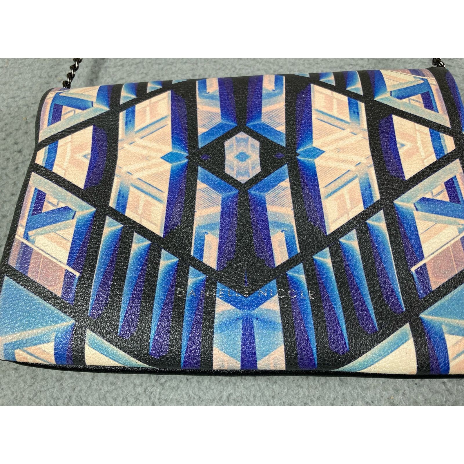 Other Danielle Nicole Purse Bag Crossbody Handbag Shoulder Carry Size ONE SIZE - 4 Thumbnail