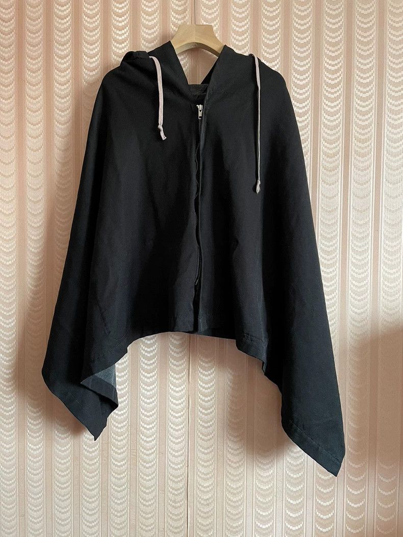 Comme des Garcons Comme Des Garcons size 均码 Black Cape Blouse Cape Jacket Ja Size S / US 4 / IT 40 - 1 Thumbnail