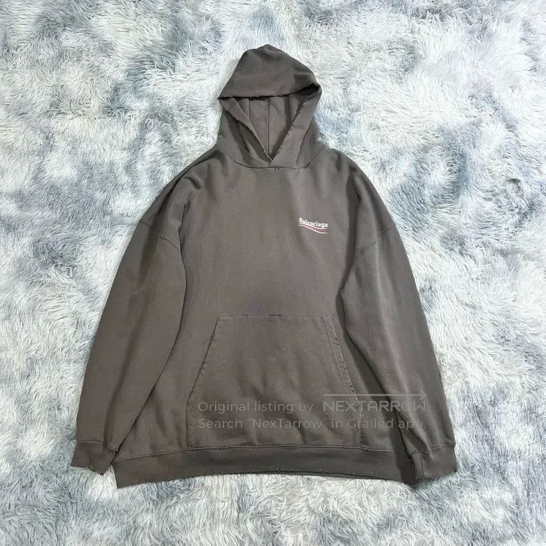 Balenciaga Balenciaga Sweatshirt Size US S / EU 44-46 / 1 - 1 Thumbnail