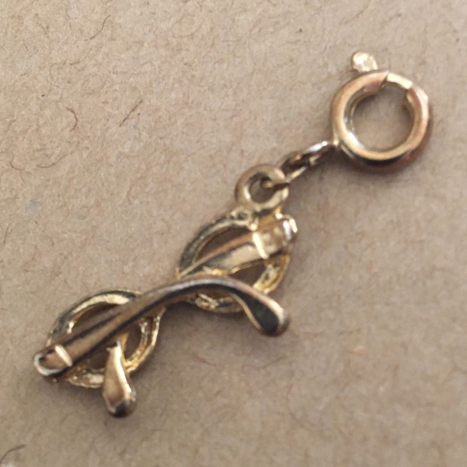 Vintage Vintage gold tone sunglasses charm Size ONE SIZE - 2 Thumbnail