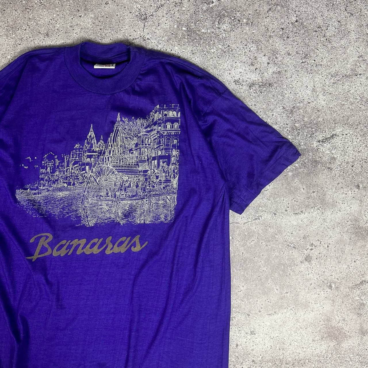 Vintage Vintage 90s Banaras Varanasi Graphic print tee India y2k og Size US L / EU 52-54 / 3 - 2 Thumbnail