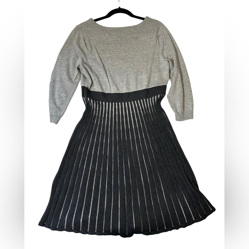 Calvin Klein Calvin Klein l Pleated Sweater Dress Large Size L / US 10 / IT 46 - 3 Thumbnail